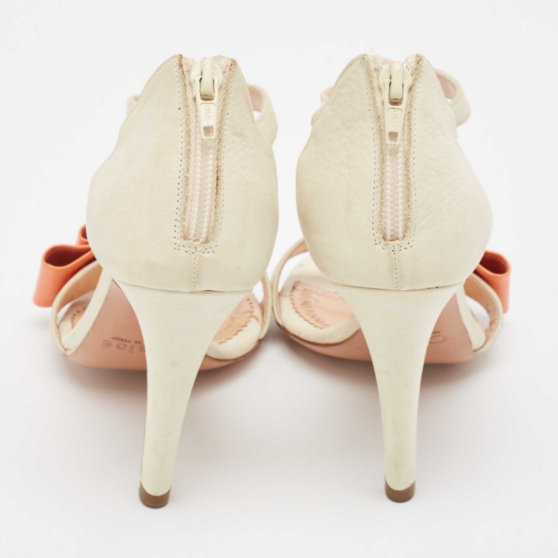 Chloe Cream Leather Ankle Strap Sandals Size 37