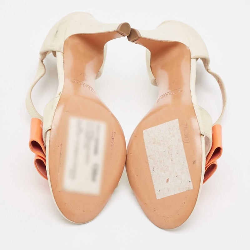 Chloe Cream Leather Ankle Strap Sandals Size 37