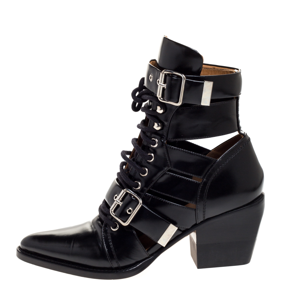 Chloe Black Leather Serina Lace Up Buckle Detail Block Heel Ankle Boots Size
Chloe Black Leather Serina Lace Up Buckle Detail Block Heel Ankle Boots Size