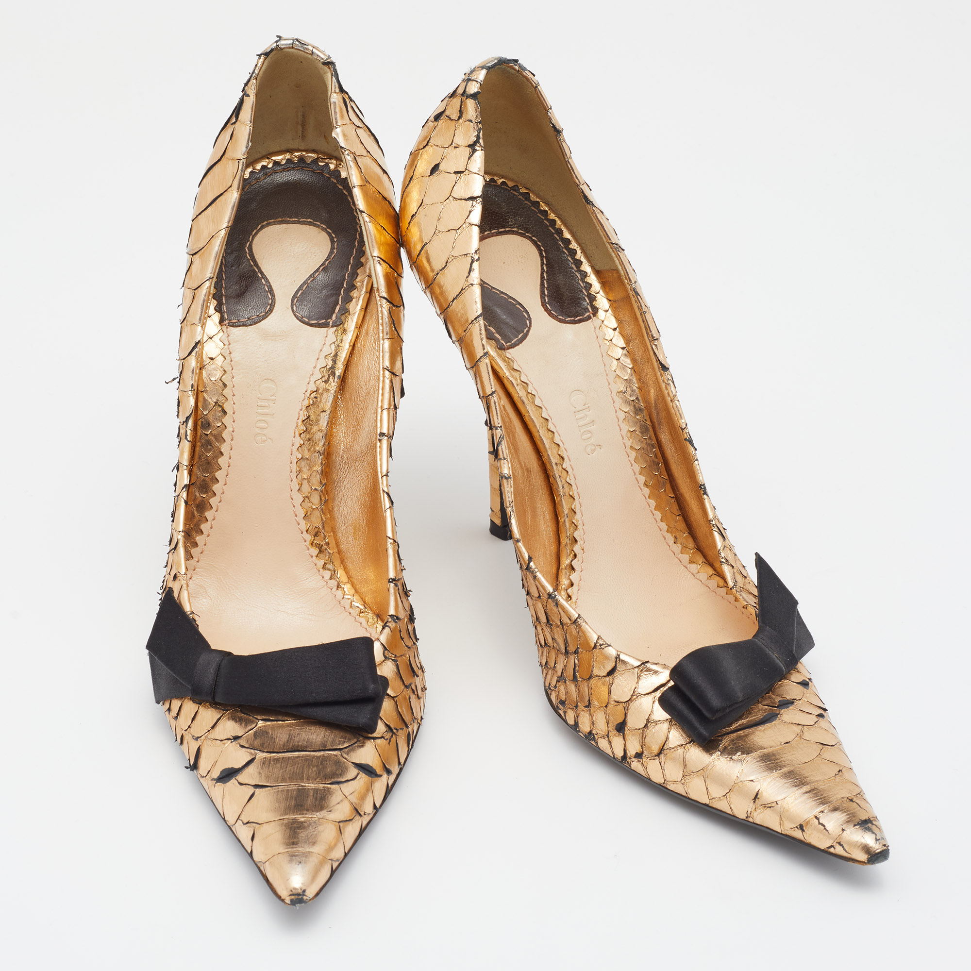 Chloe Metallic Gold Python Leather Bow Detail Pointed Toe Pumps Size 38.5