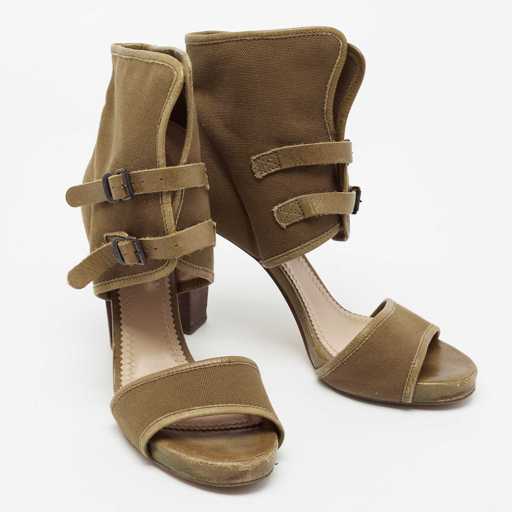 Chloe Brown Canvas And Leather Trim Ankle Sandals Size 38
