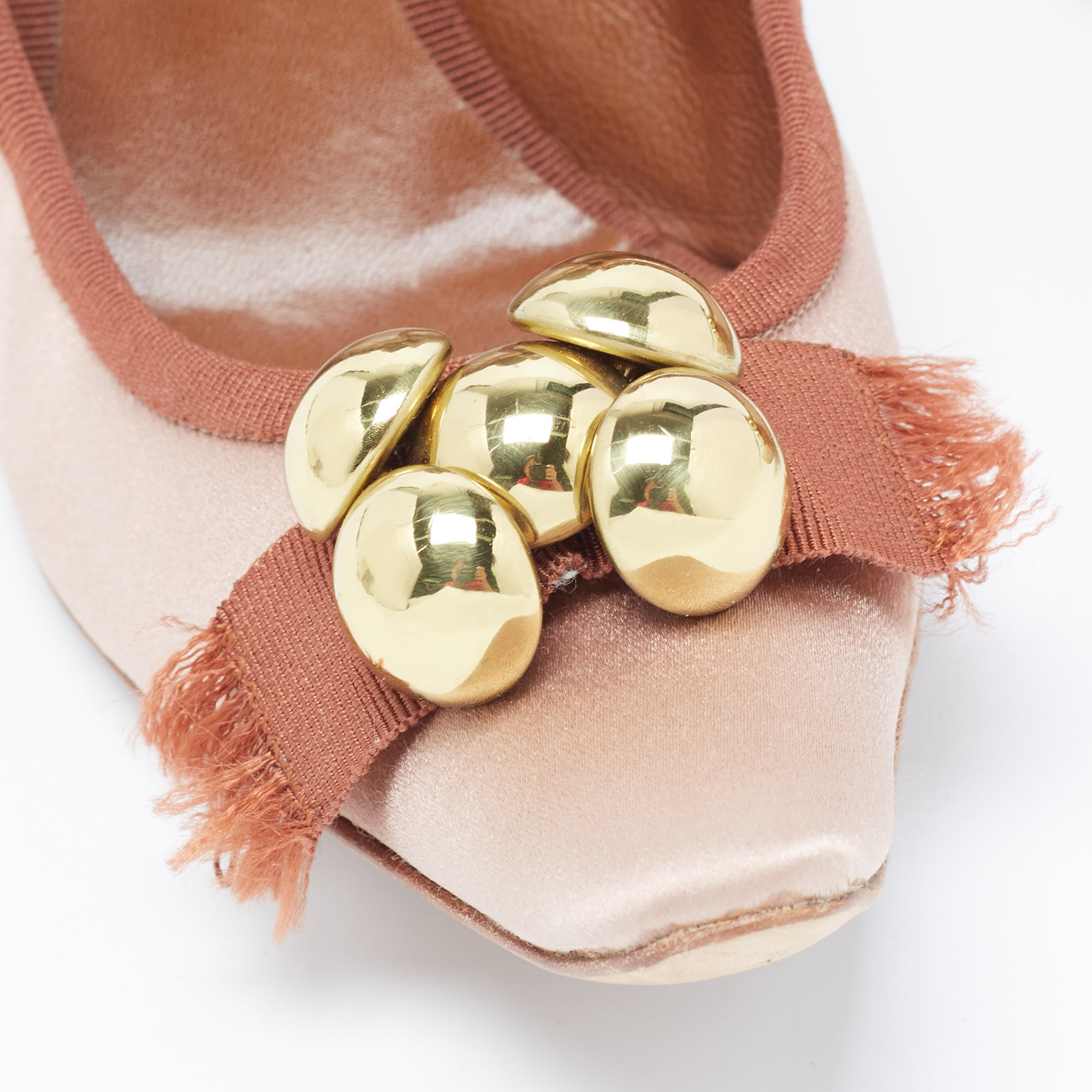 Chloe Pink Satin Embellished Pointed Toe Pumps Size 39