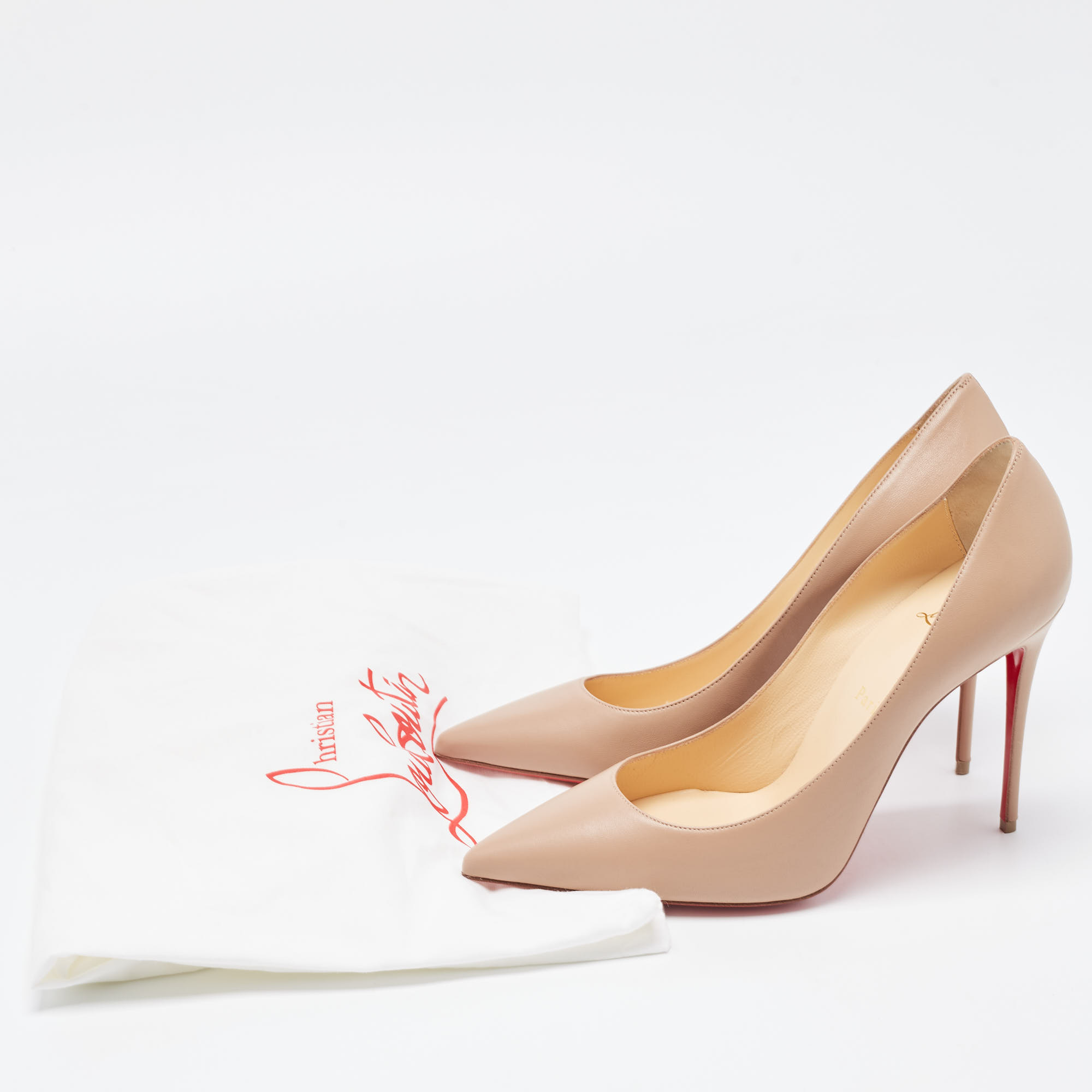 Christian Louboutin Beige Leather So Kate Pumps Size 39.5
