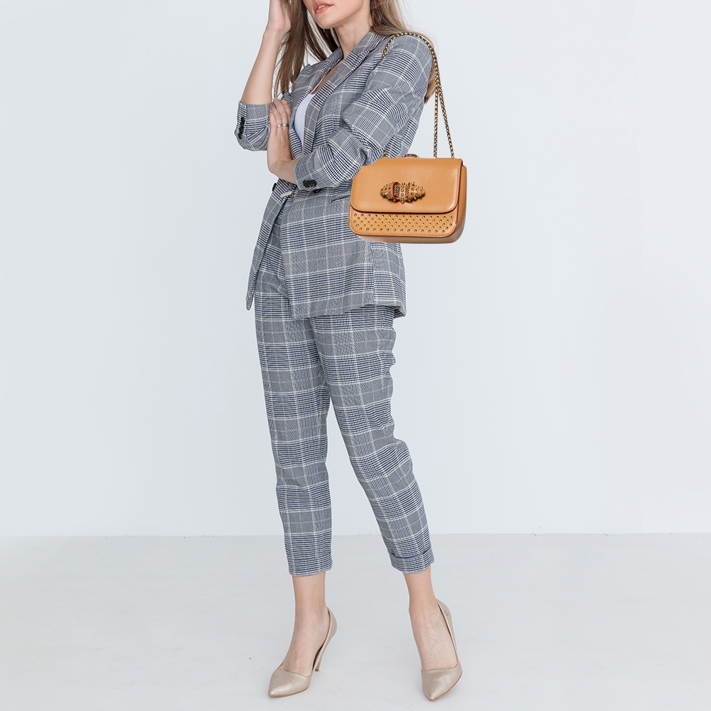 Christian Louboutin Beige Leather Small Spikes Sweet Charity Shoulder Bag
Christian Louboutin Beige Leather Small Spikes Sweet Charity Shoulder Bag