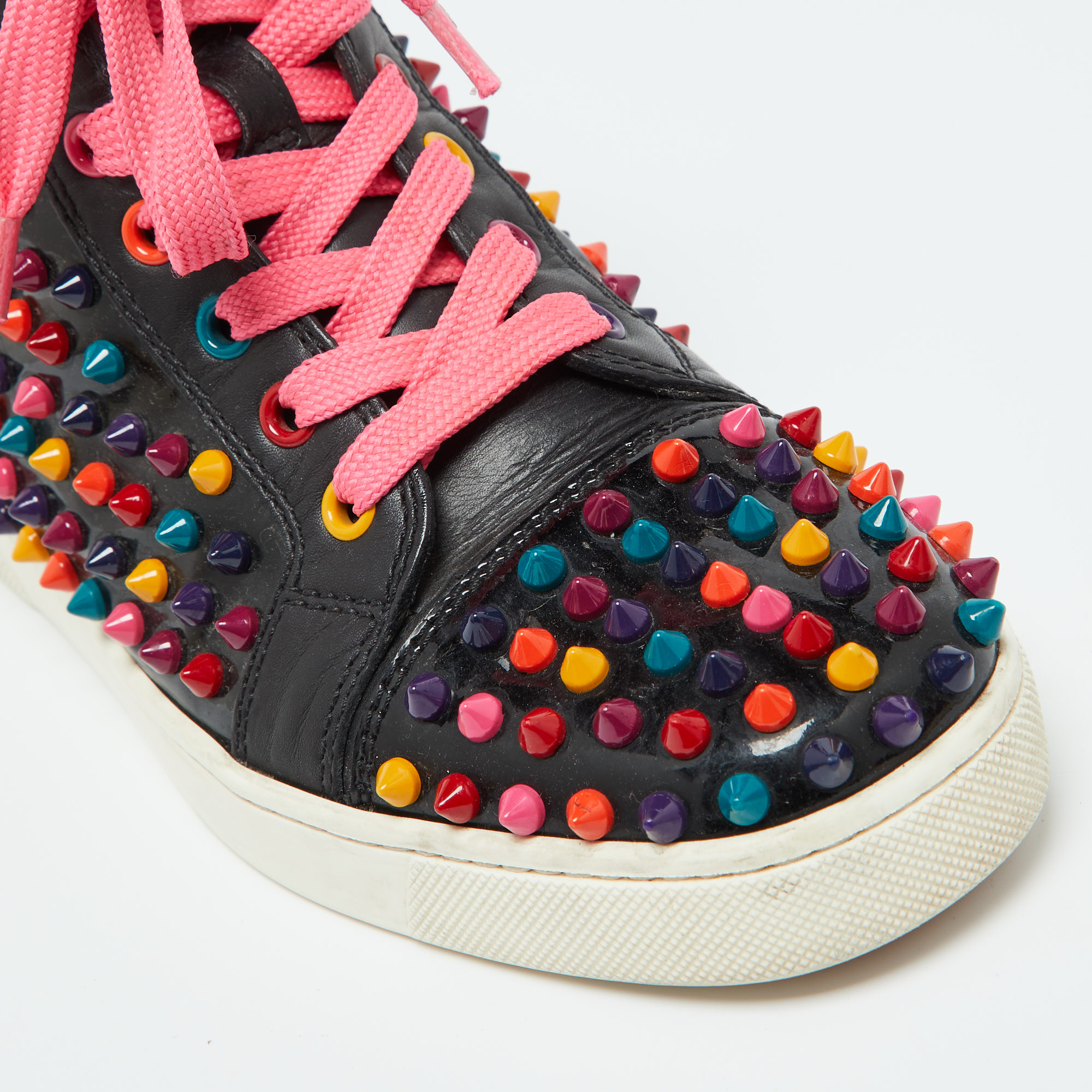 Christian Louboutin Black Patent And Leather Multicolor Spikes Louis Sneakers Size 38