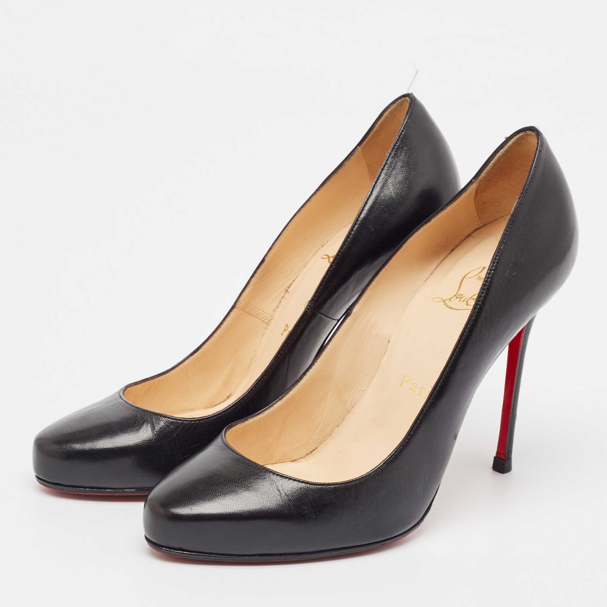 Christian Louboutin Black Leather Simple Pumps Size 38