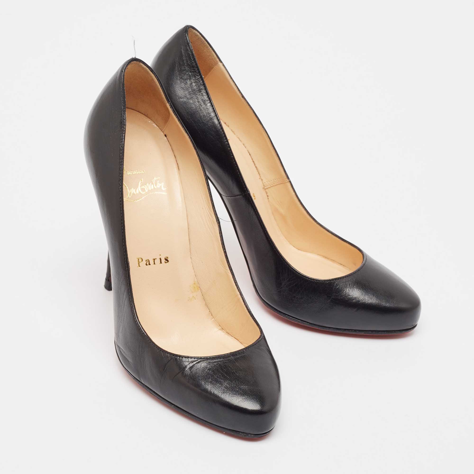 Christian Louboutin Black Leather Simple Pumps Size 38