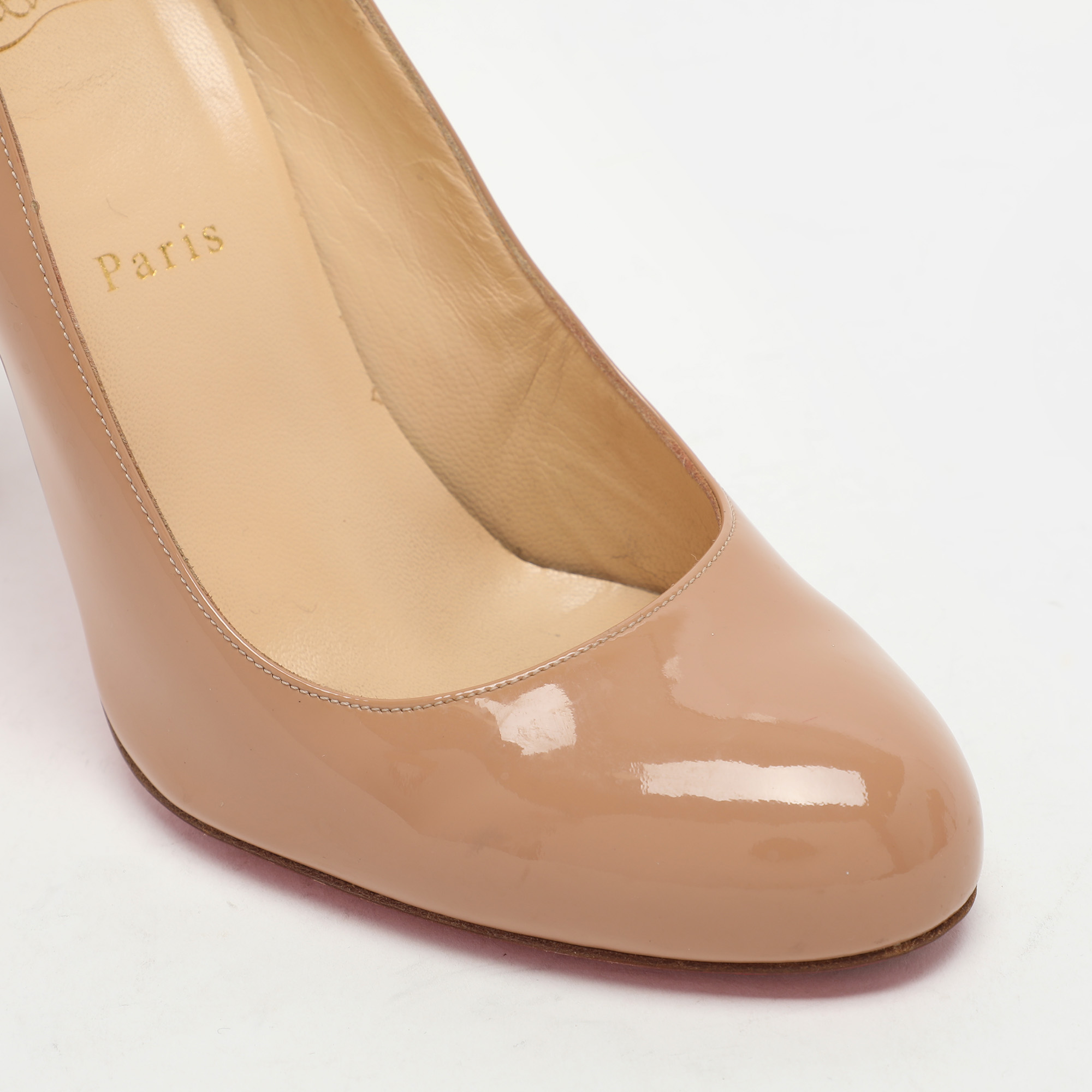 Christian Louboutin Beige Patent Leather Simple Pumps Size 40