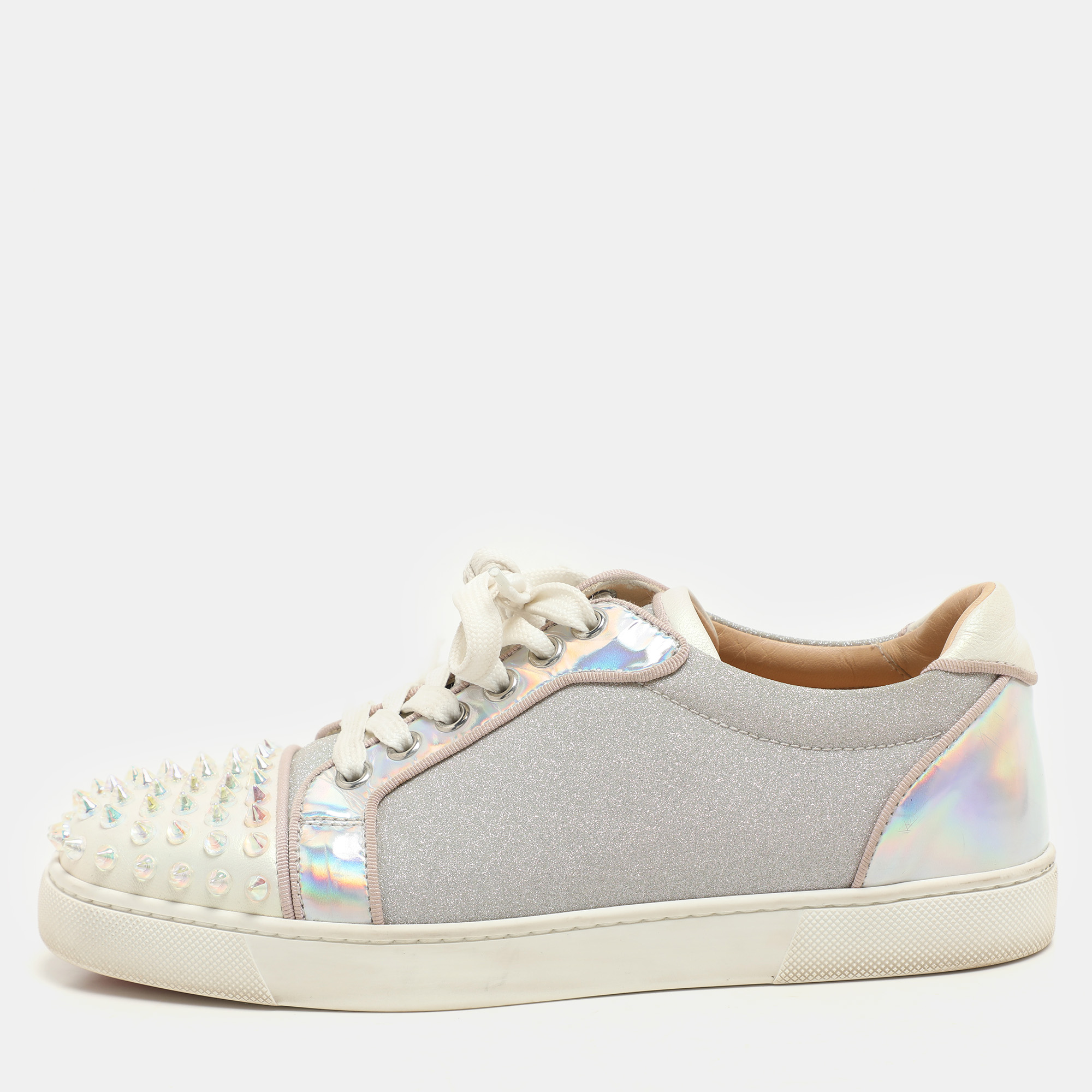 Christian Louboutin Multicolor Iridescent Glitter and Leather Vieira Spike Orlato Low Top Sneakers Size
Christian Louboutin Multicolor Iridescent Glitter and Leather Vieira Spike Orlato Low Top Sneakers Size