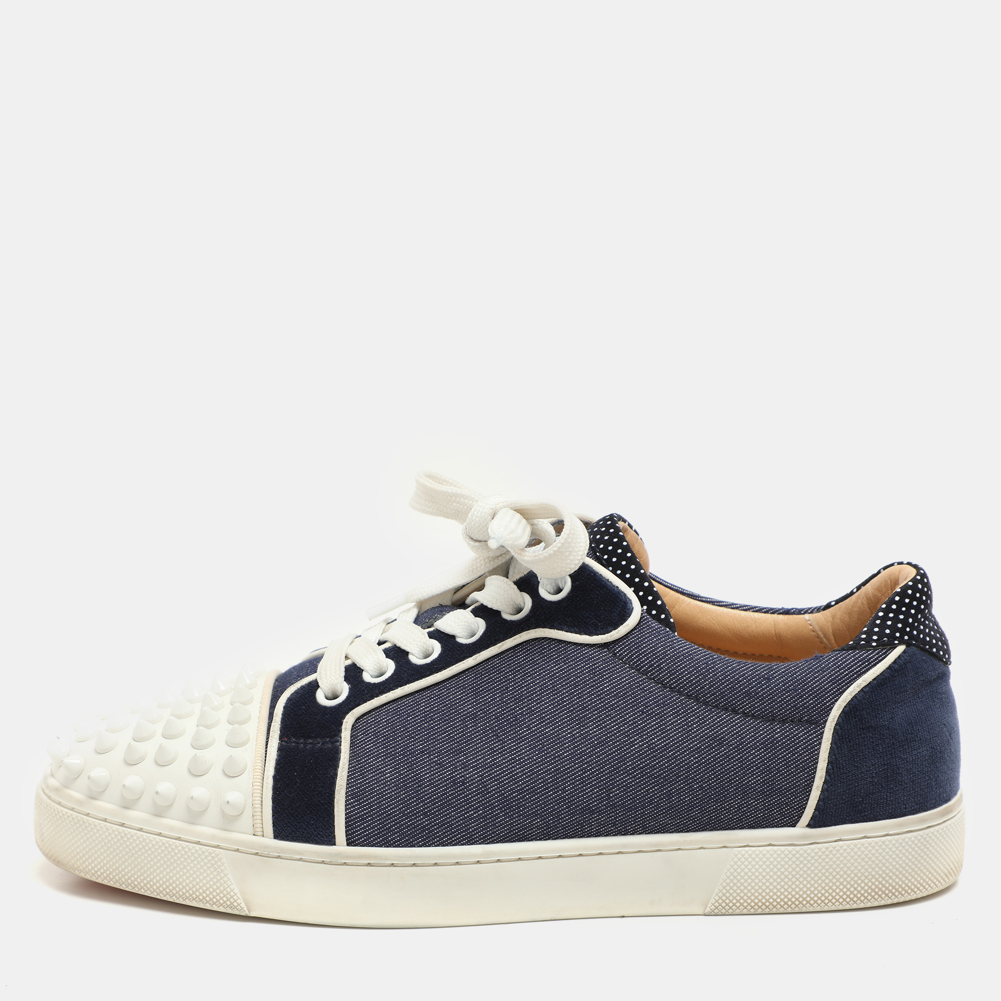 Christian Louboutin Blue/White Denim And Leather Vieira Spikes Low Top Sneakers Size
Christian Louboutin Blue/White Denim And Leather Vieira Spikes Low Top Sneakers Size