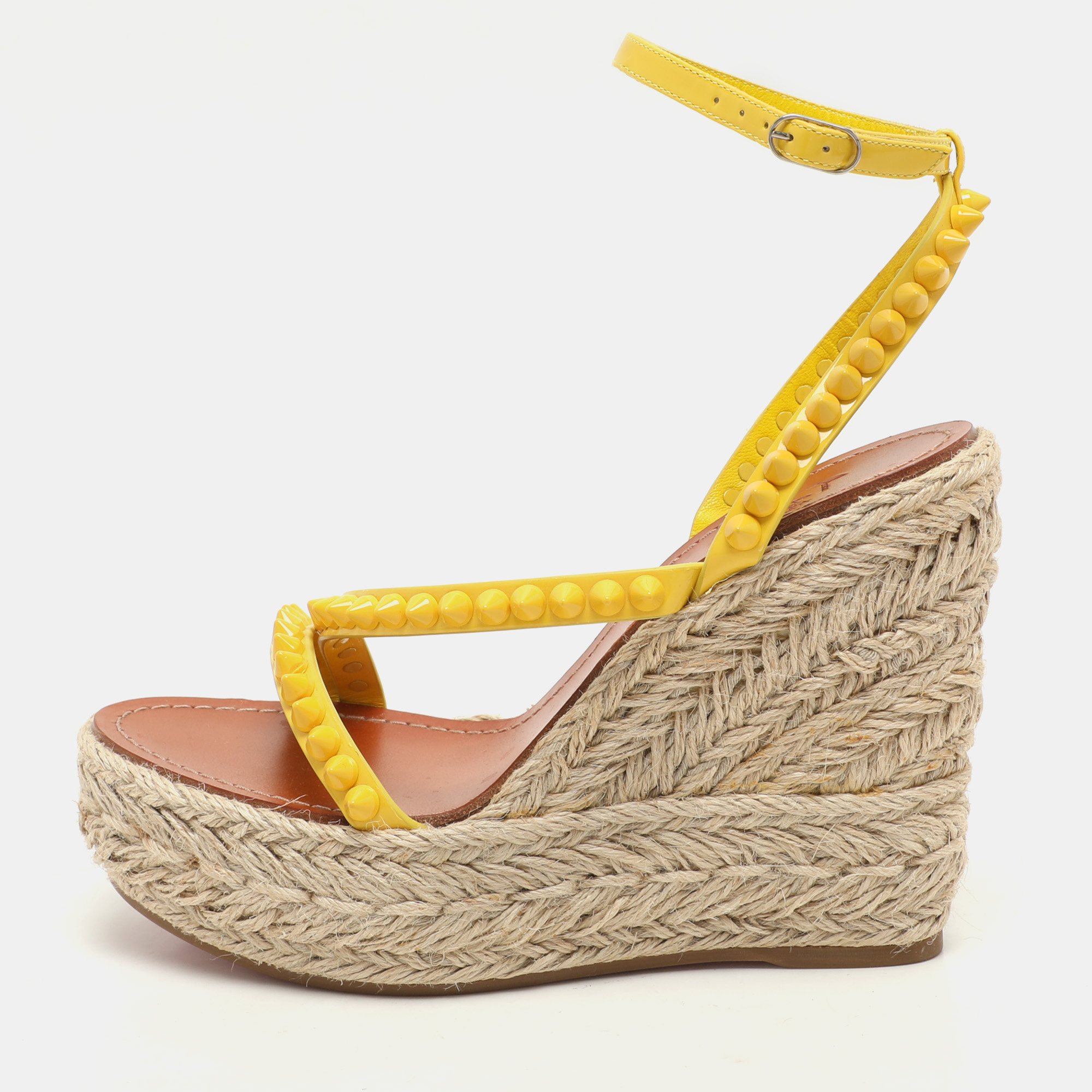 Christian Louboutin Yellow Patent Leather Mafaldina Zeppa Wedge Ankle Strap Sandals Size 37
Christian Louboutin Yellow Patent Leather Mafaldina Zeppa Wedge Ankle Strap Sandals Size 37