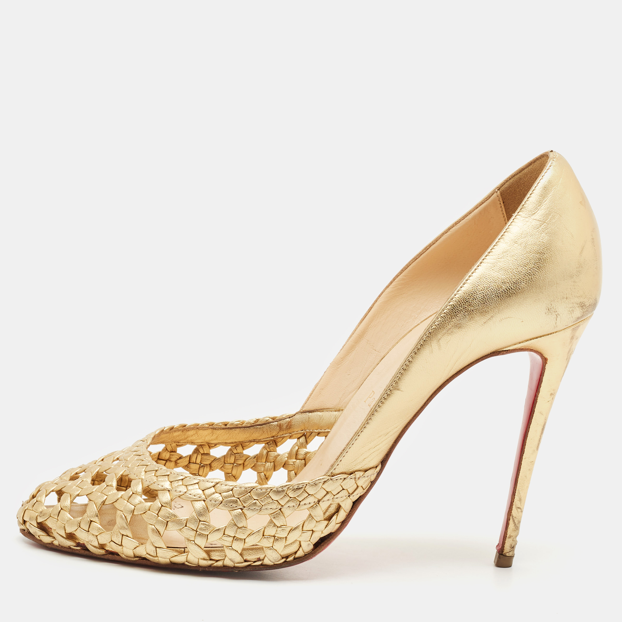 Christian Louboutin Gold Woven Leather Altressita Round Toe Pumps Size
Christian Louboutin Gold Woven Leather Altressita Round Toe Pumps Size