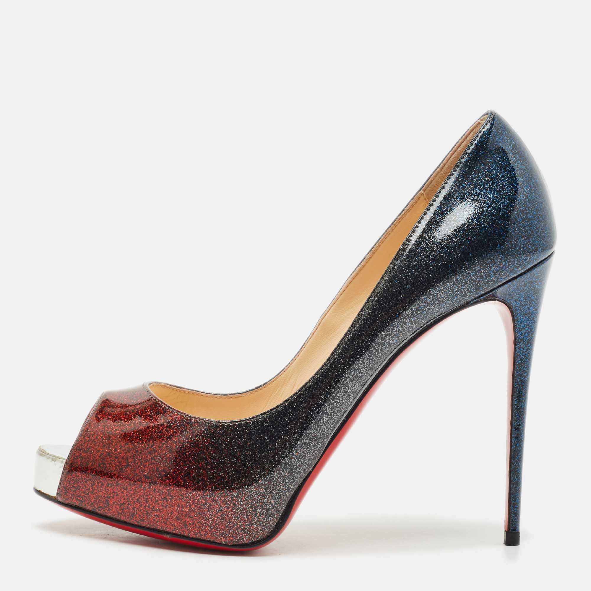 Christian Louboutin Blue/Red Ombre Patent Leather New Very Prive Pumps Size
Christian Louboutin Blue/Red Ombre Patent Leather New Very Prive Pumps Size