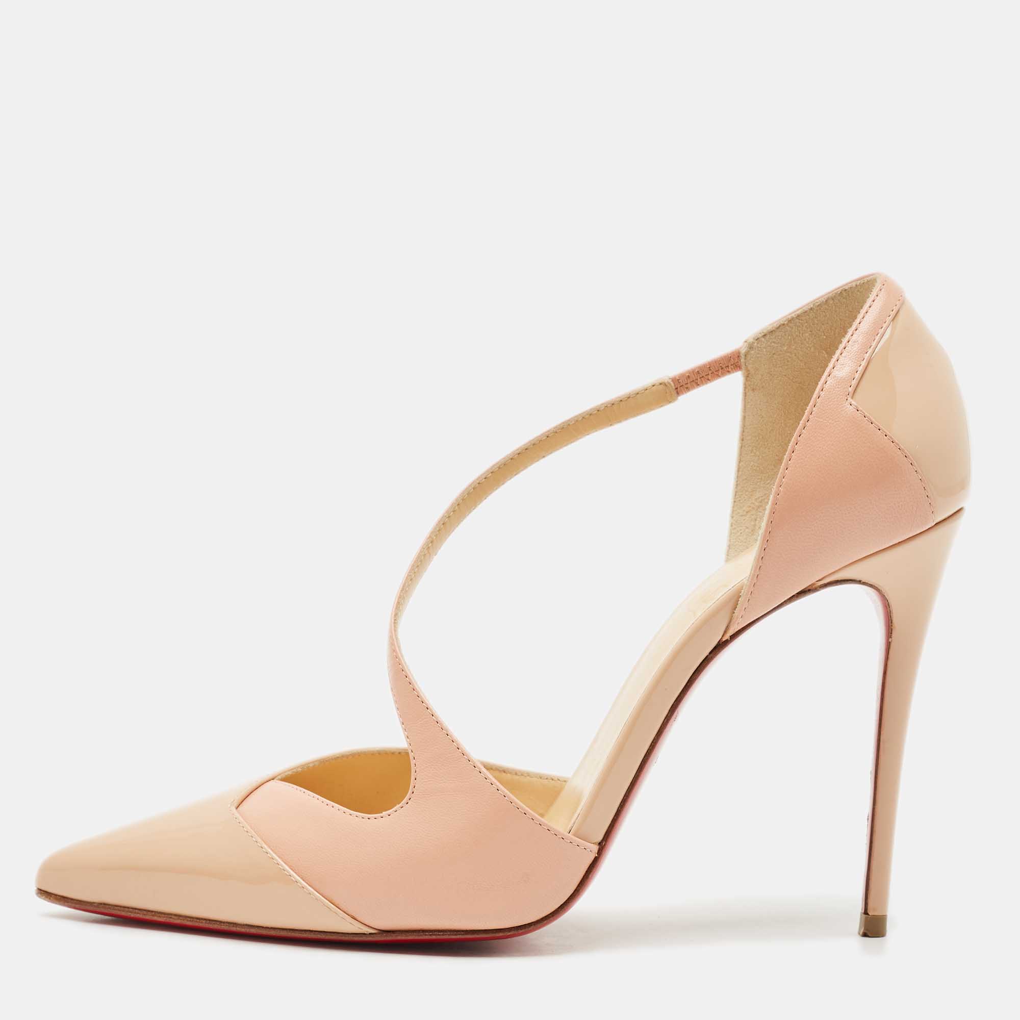 Christian Louboutin Beige Patent and Leather Round and Square Pumps Size
Christian Louboutin Beige Patent and Leather Round and Square Pumps Size