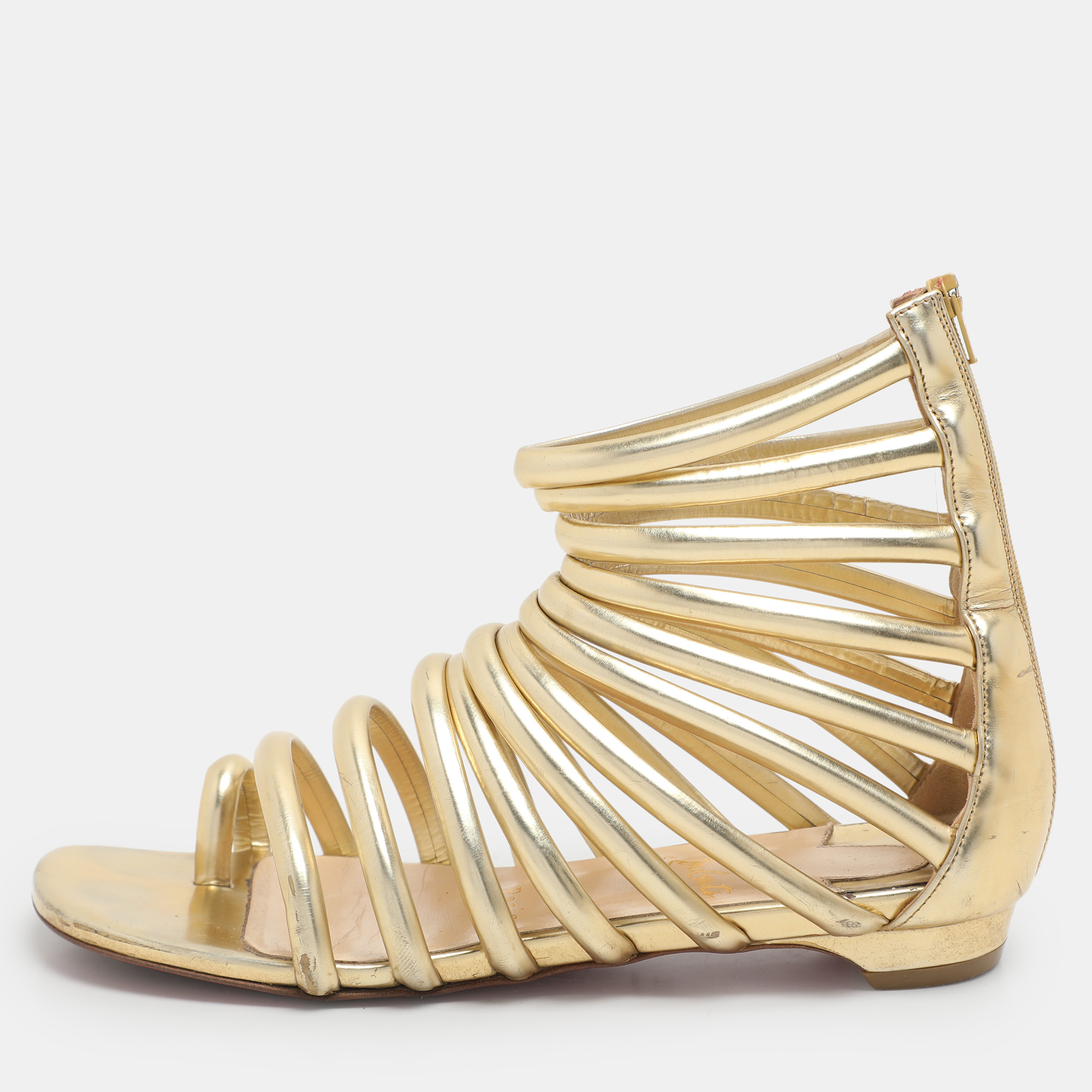 Christian Louboutin Gold Leather Catchetta Gladiator Sandals Size
Christian Louboutin Gold Leather Catchetta Gladiator Sandals Size