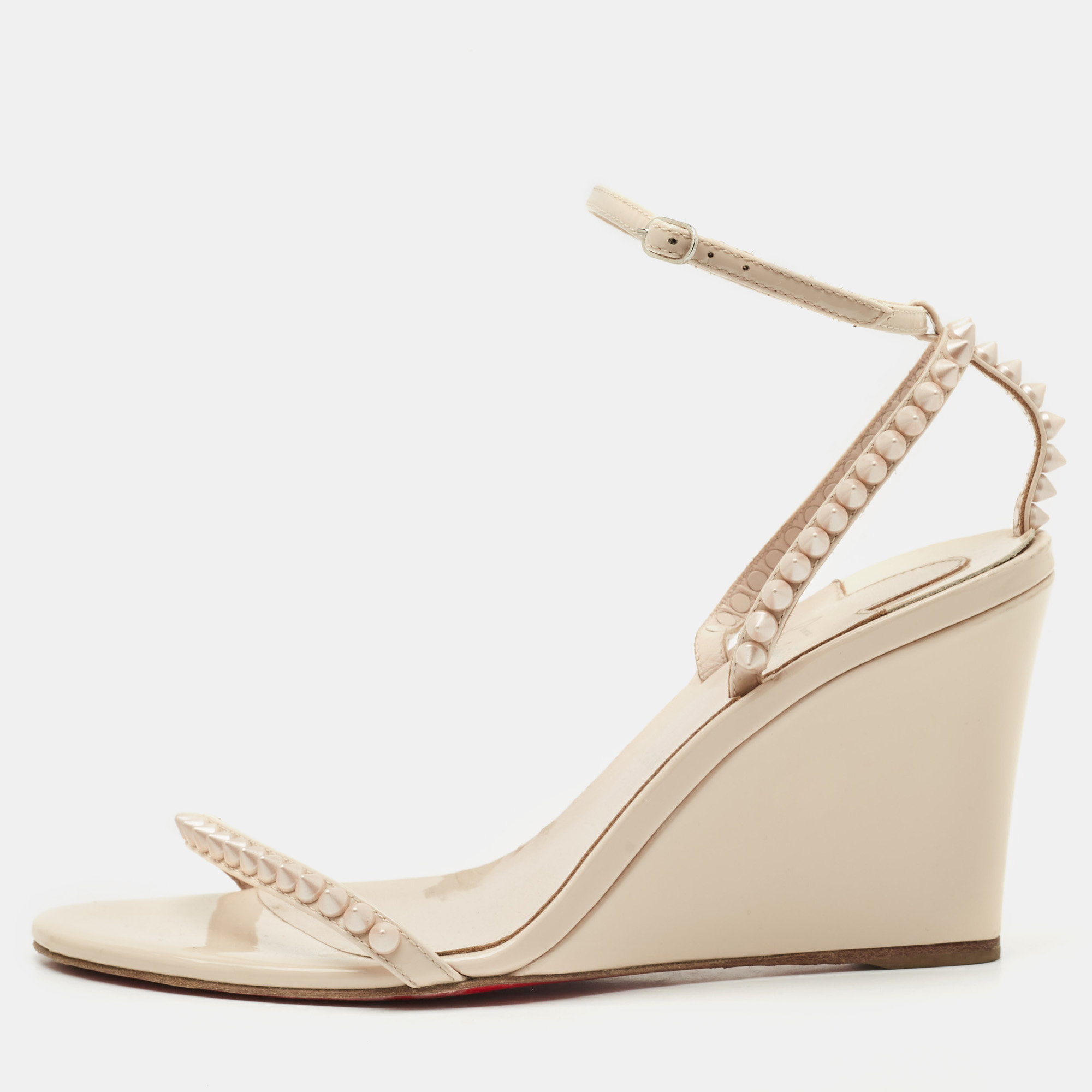 Christian Louboutin Cream Patent Leather So Me Ankle Strap Wedge Sandals Size
Christian Louboutin Cream Patent Leather So Me Ankle Strap Wedge Sandals Size
