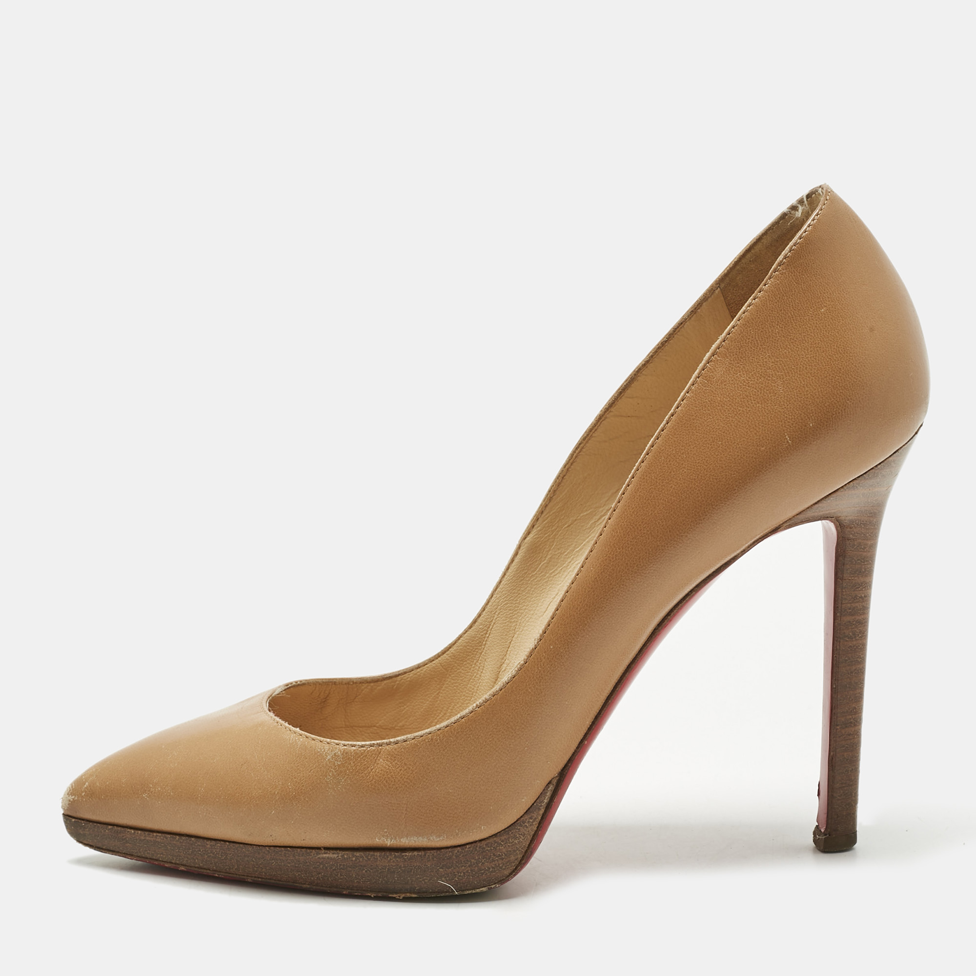 Christian Louboutin Beige Leather Pigalle Plato Pumps Size
Christian Louboutin Beige Leather Pigalle Plato Pumps Size