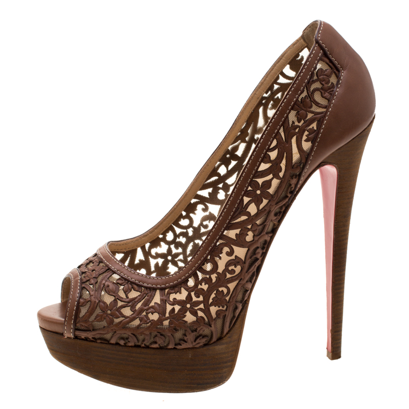 Christian Louboutin Brown Floral Laser Cut Leather Pampas Platform Pumps Size
Christian Louboutin Brown Floral Laser Cut Leather Pampas Platform Pumps Size