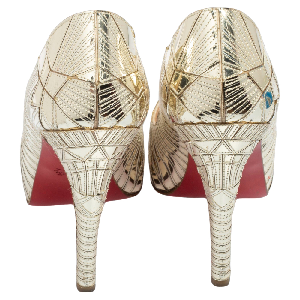 Christian Louboutin Dull Gold Mirror Leather Very Galaxy Art Deco Peep-Toe Pumps Size 37