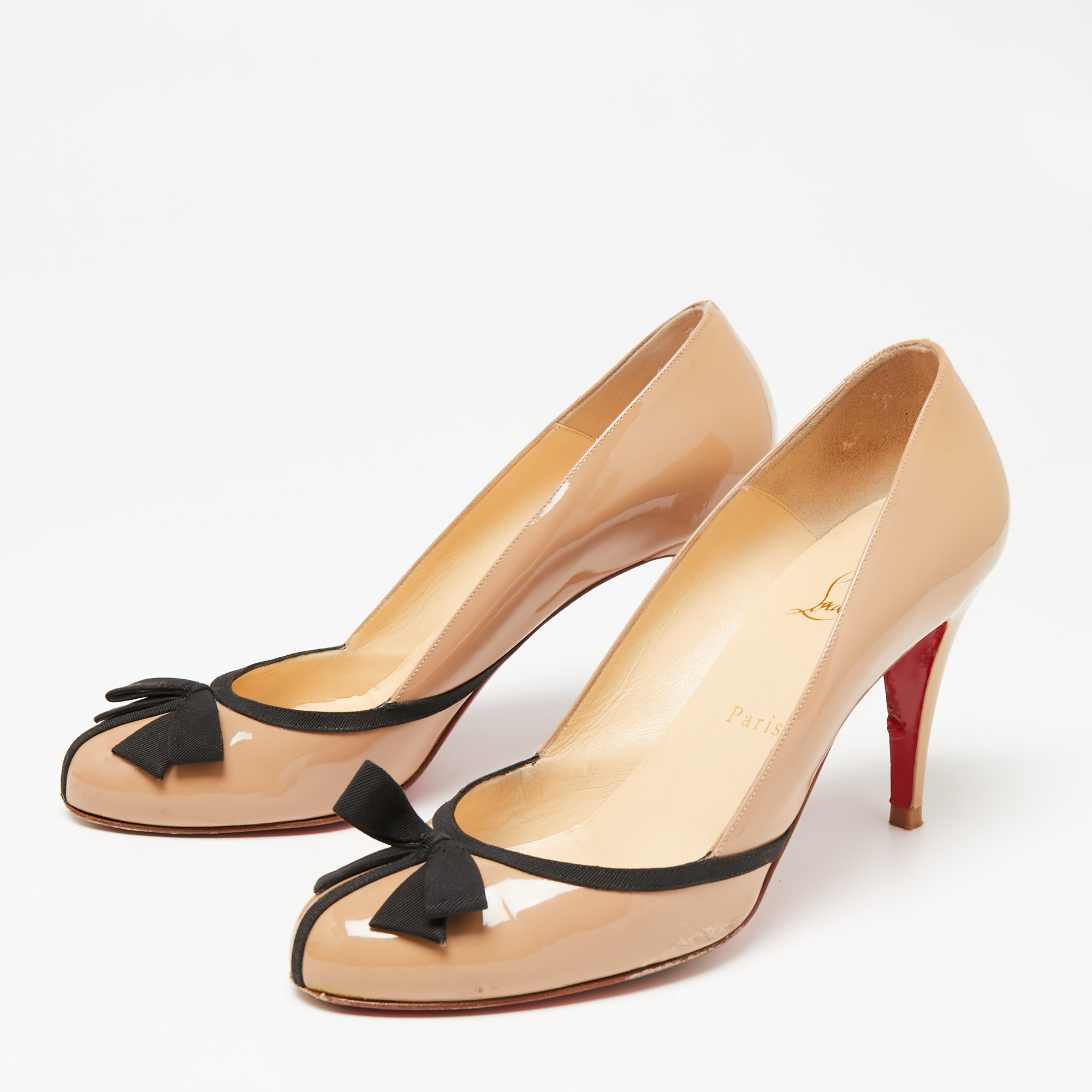 Christian Louboutin Beige Patent Leather Lavalliere Pumps Size 39.5