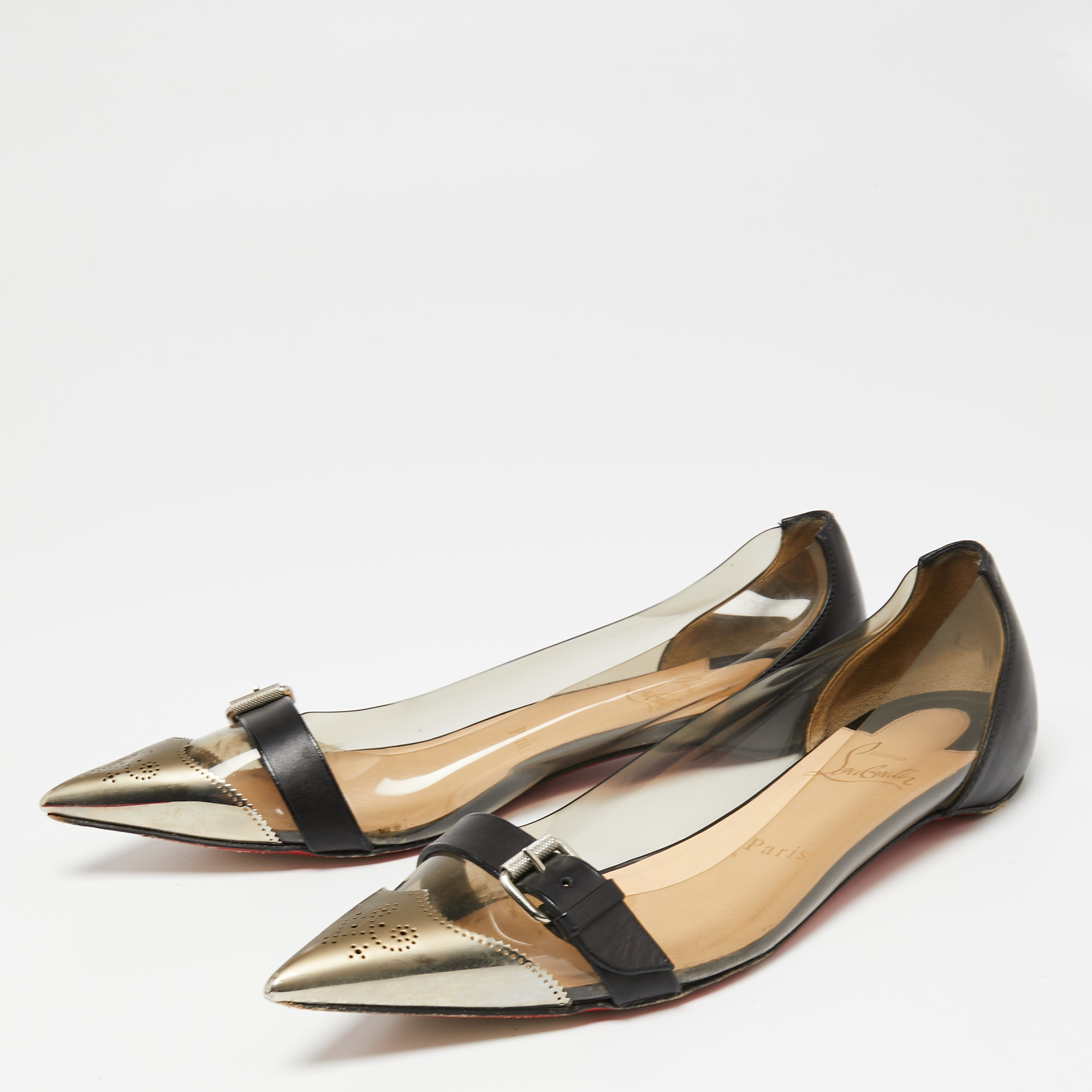 Christian Louboutin Black Leather and PVC Metal Pointed-Toe Ballet Flats Size
Christian Louboutin Black Leather and PVC Metal Pointed-Toe Ballet Flats Size