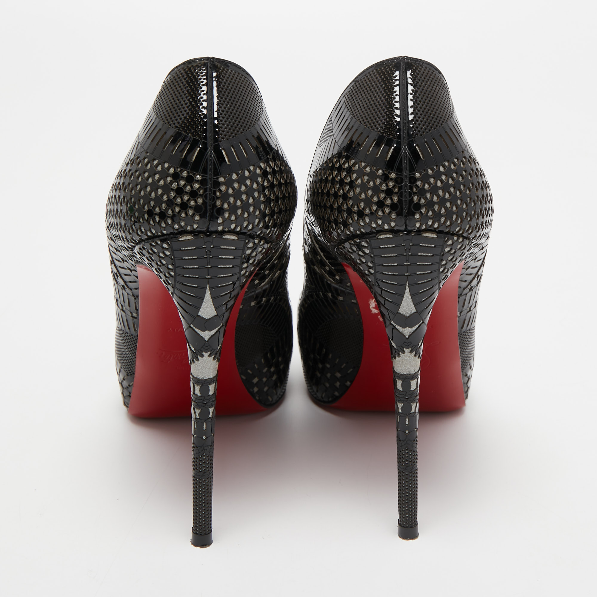 Christian Louboutin Black Patent Leather Suellena Peep Toe Pumps Size 38.5