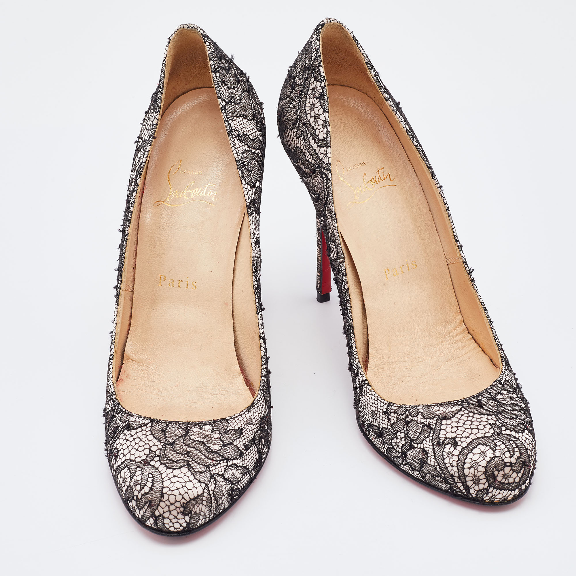 Christian Louboutin Black/Beige Lace And Satin Fifi Round Toe Pumps Size 39