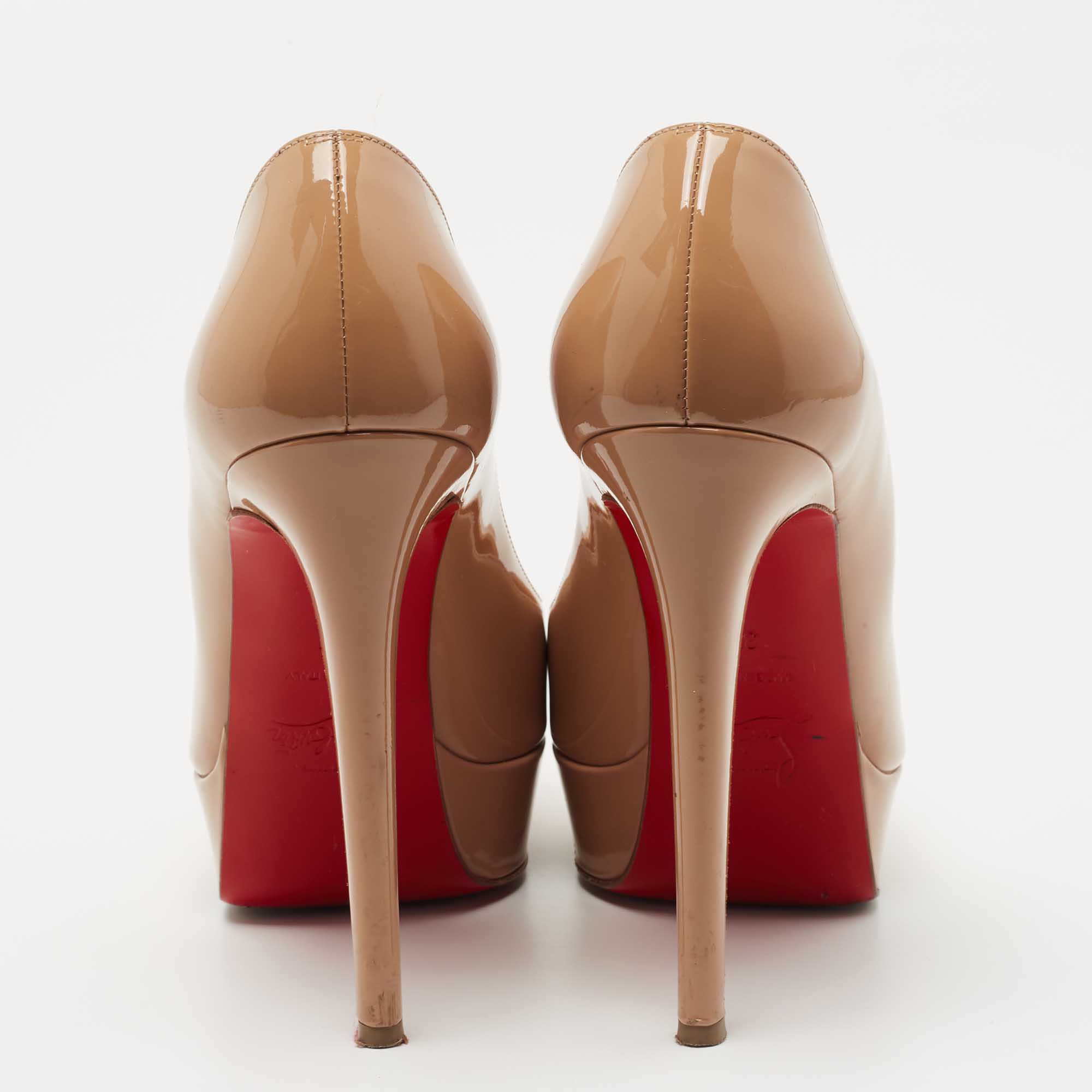 Christian Louboutin Beige Patent Leather Bianca Pumps Size 37
