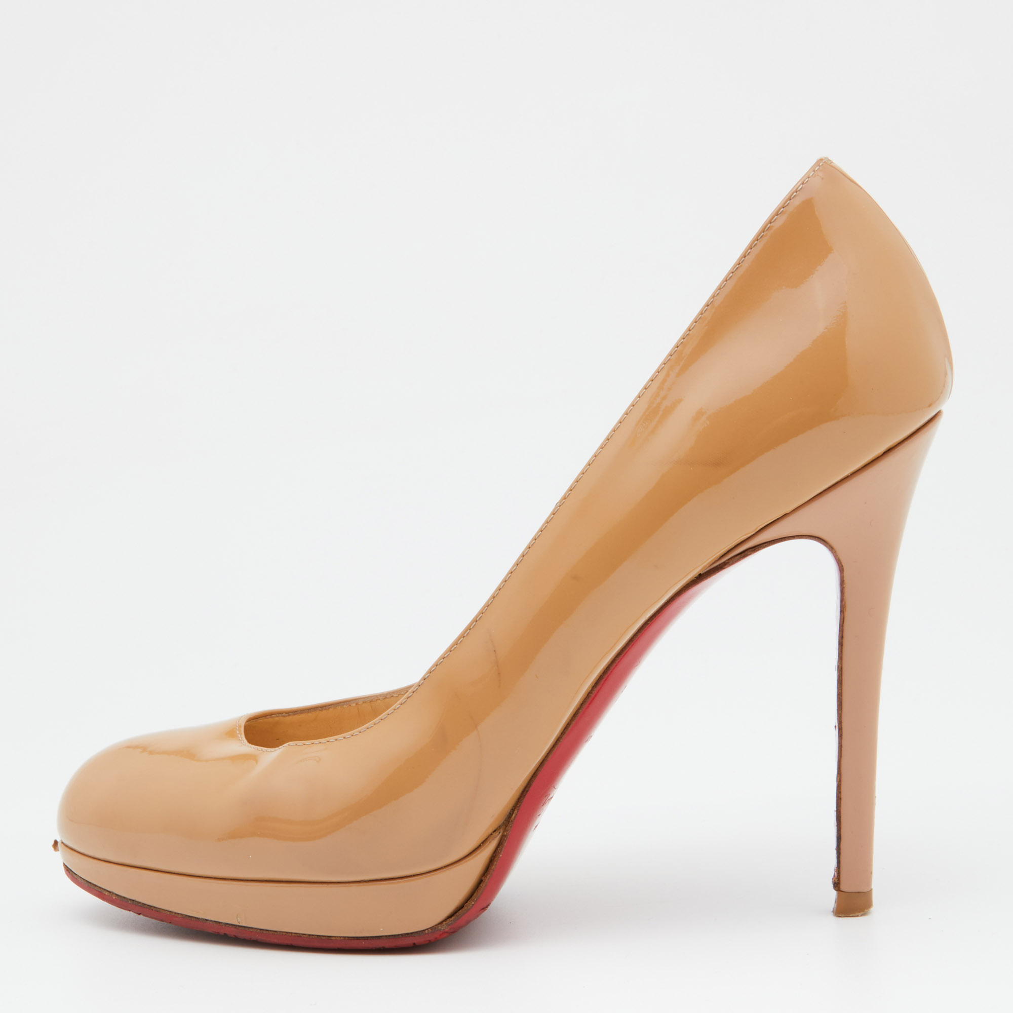 Christian louboutin beige patent leather new simple pumps size 38.5