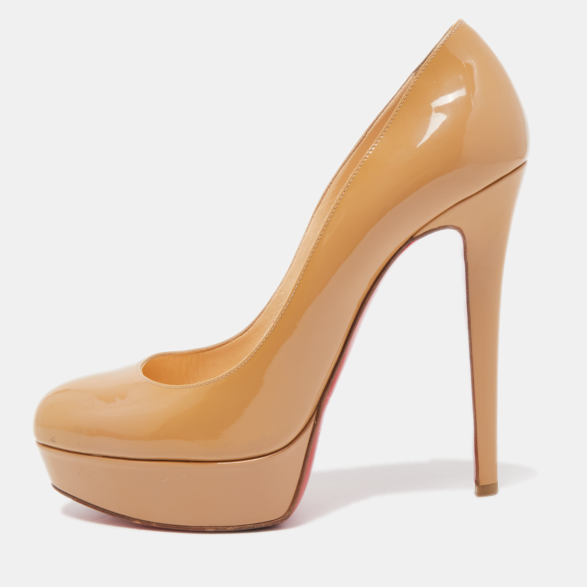 Christian Louboutin Beige Patent Leather Bianca Pumps Size 39