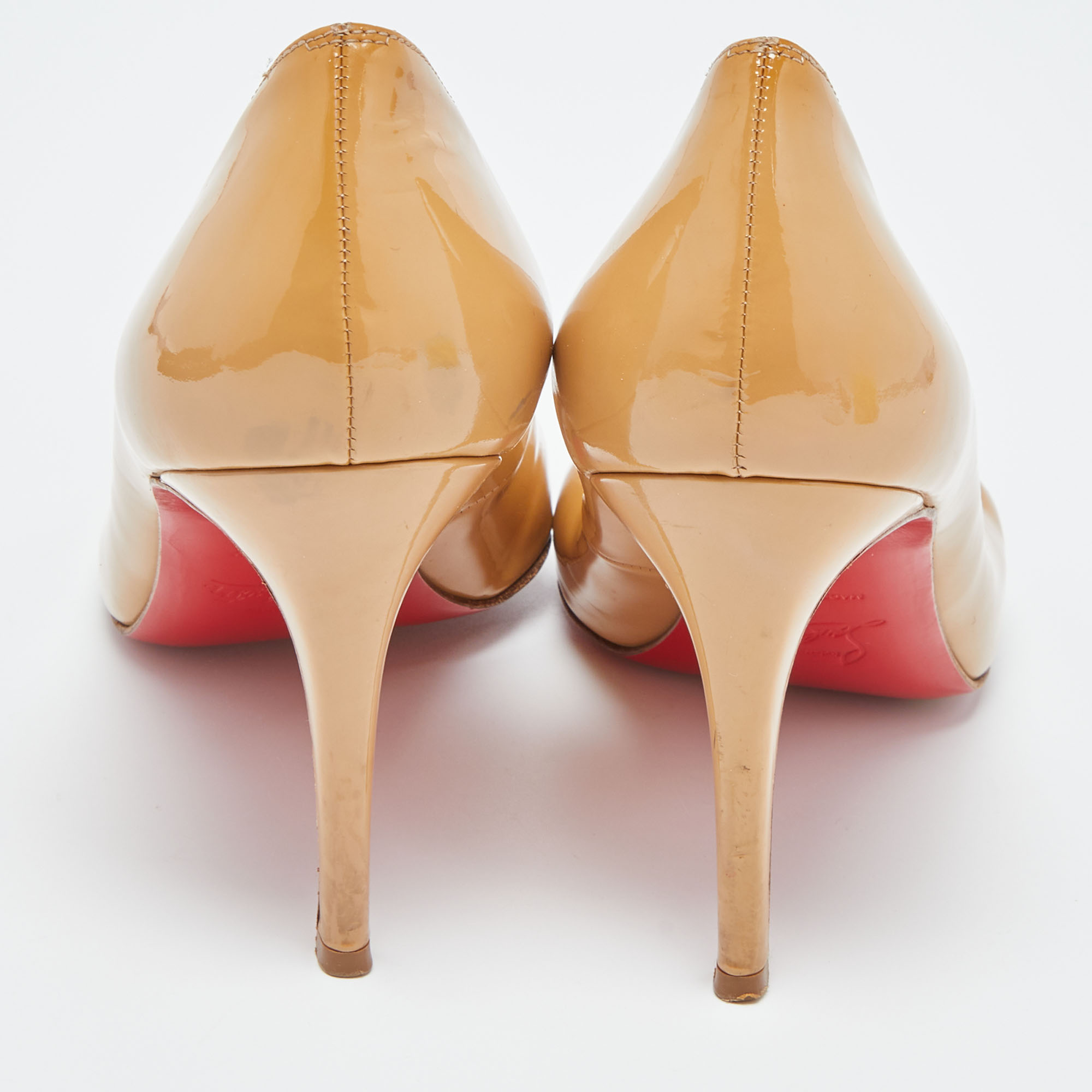 Christian Louboutin Beige Patent Leather Simple Pumps Size 39.5
