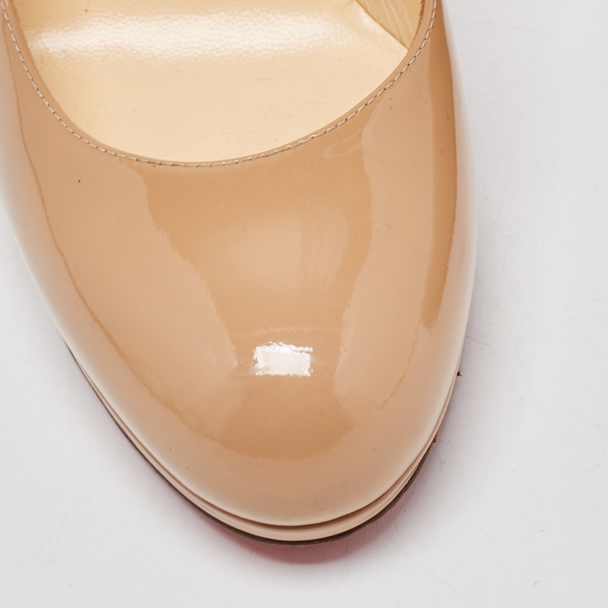 Christian Louboutin Beige Patent Leather Simple Round Toe Pumps Size 38.5