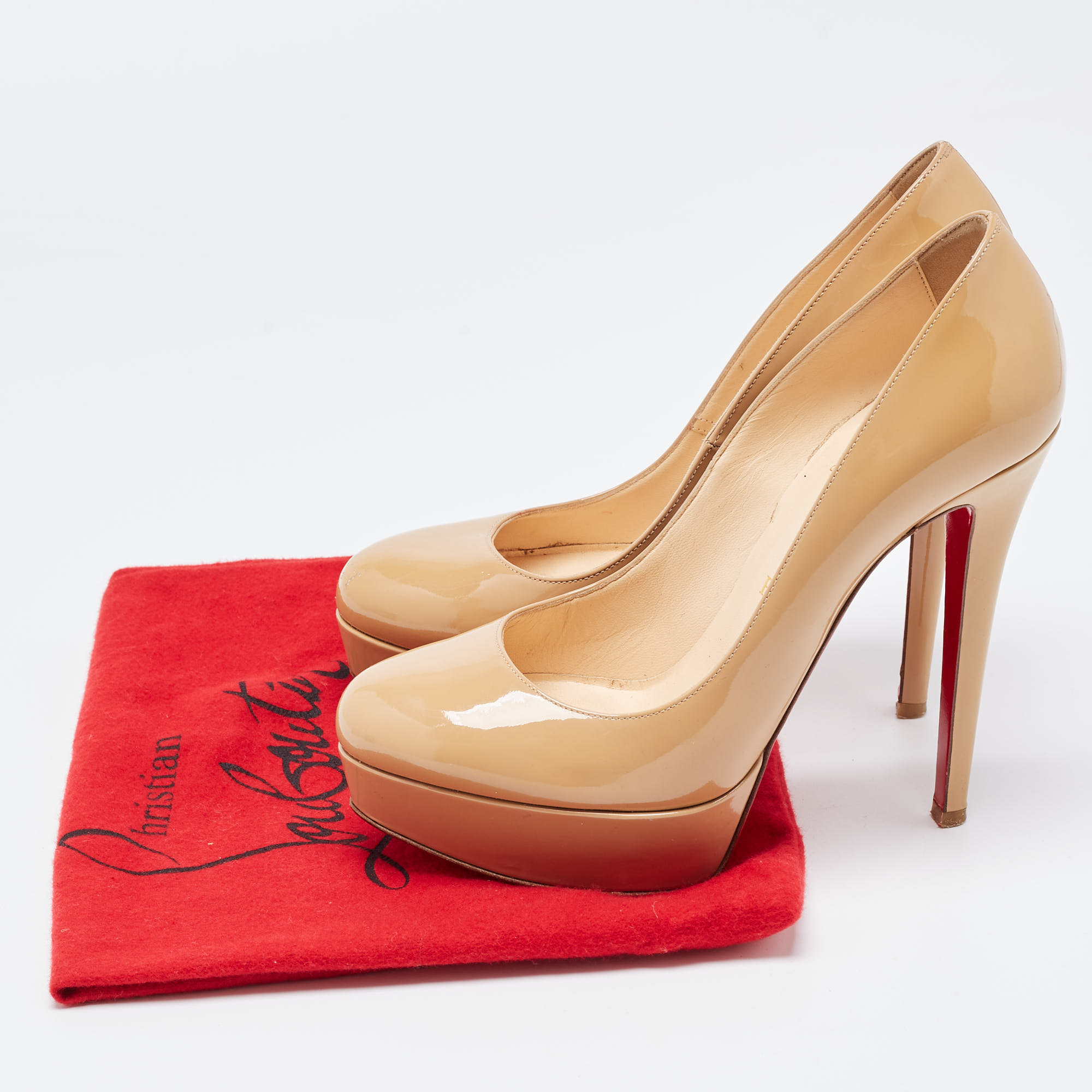 Christian Louboutin Beige Patent Leather Bianca Pumps Size 37.5