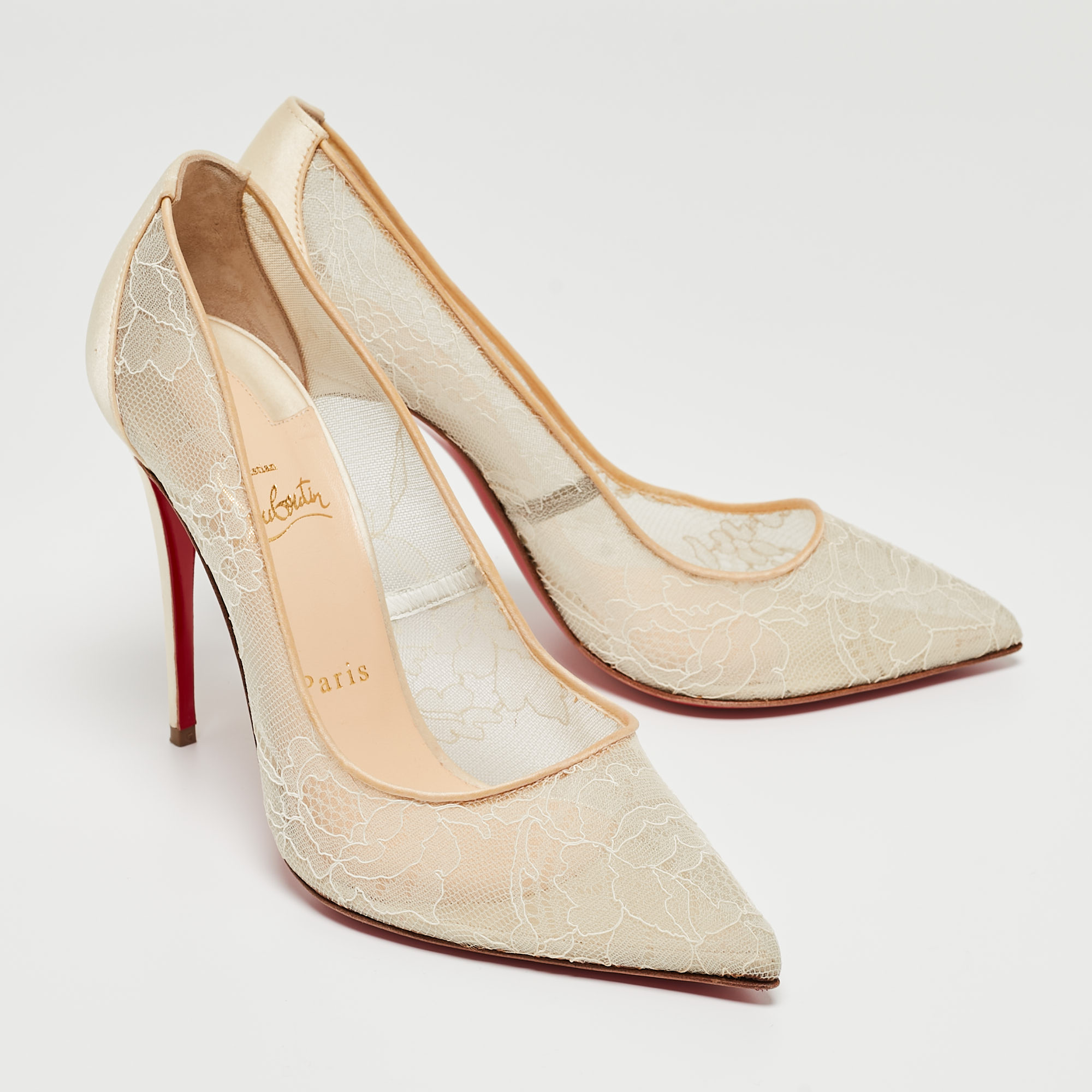 Christian Louboutin Off White Satin And Lace Follies Pumps Size 38.5