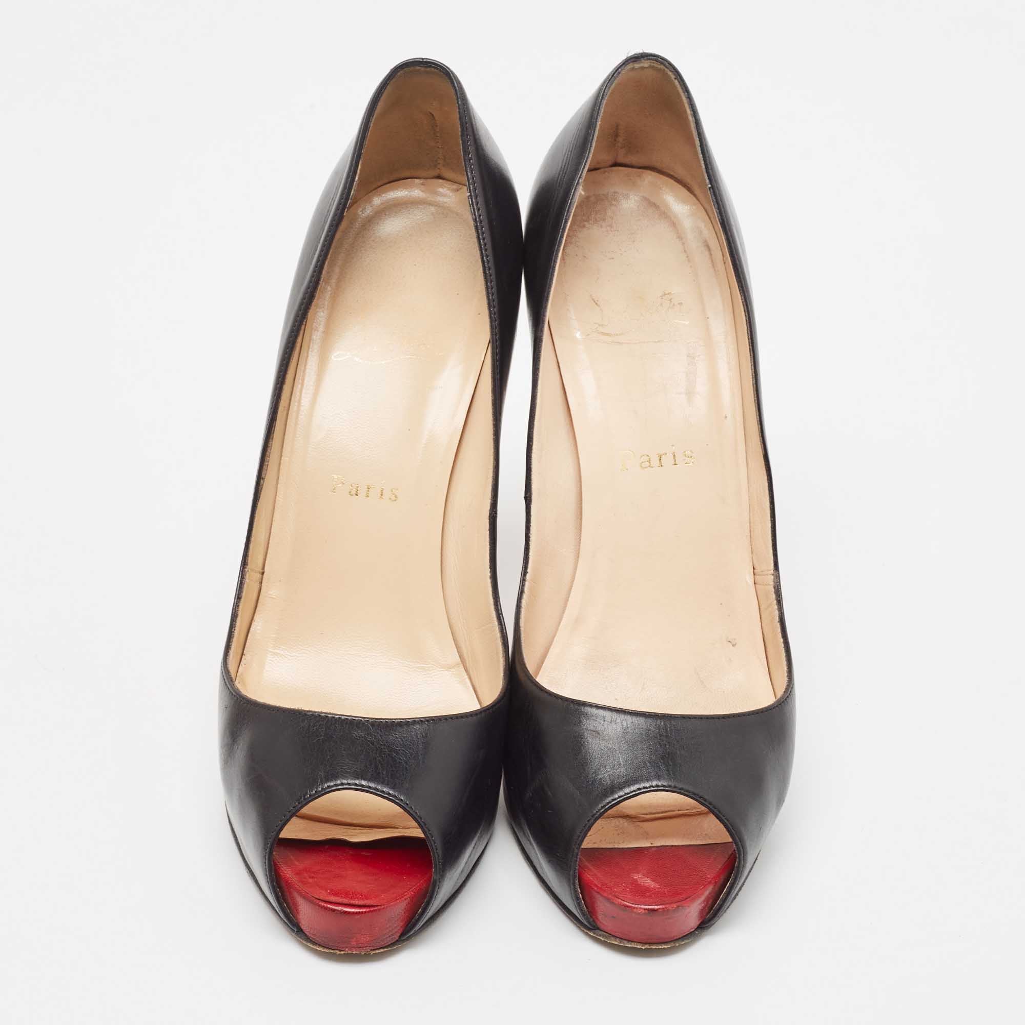Christian Louboutin Black Leather Very Prive Pumps Size 40
