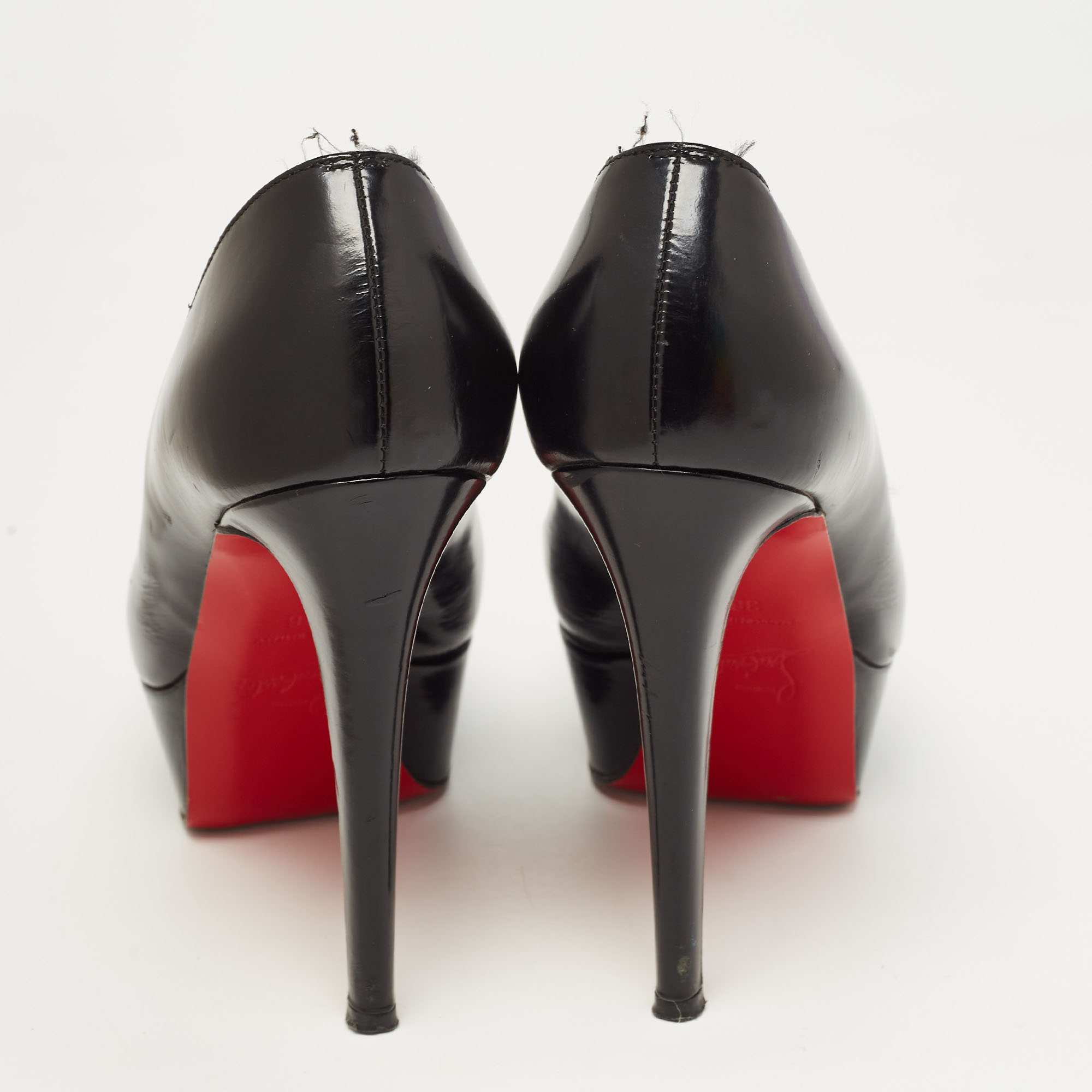 Christian Louboutin Black Leather Bianca Pumps Size 36