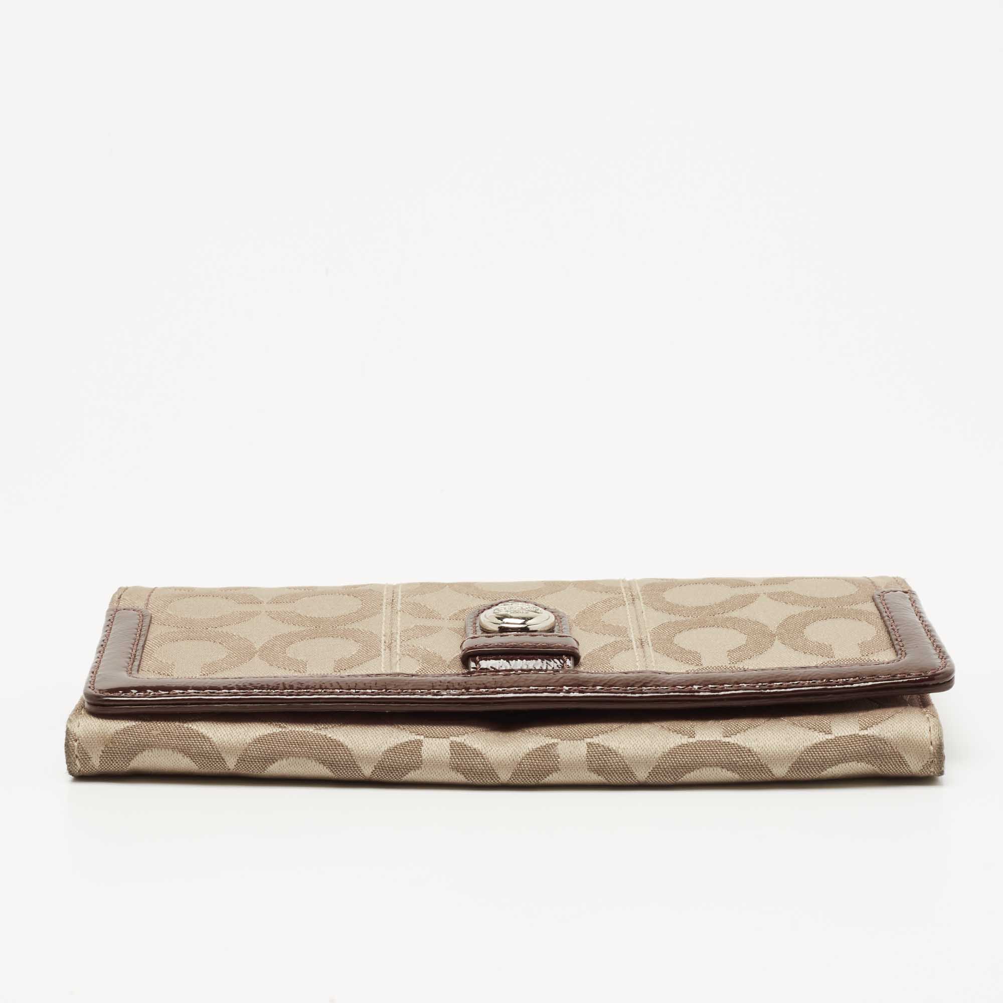 Coach Beige/Brown Signature Canvas And Patent Leather Flap Continental Wallet
