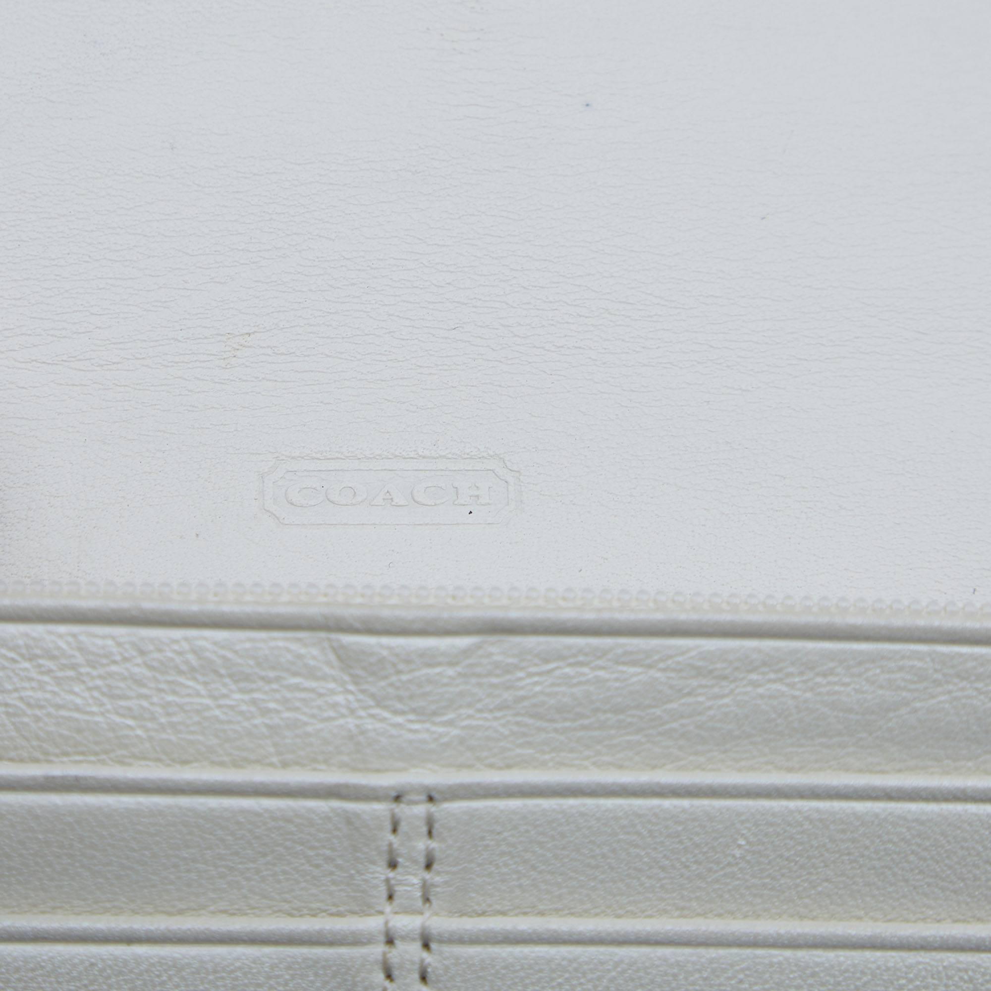 Coach Beige/White Signature Canvas And Leather Flap Continental Wallet
