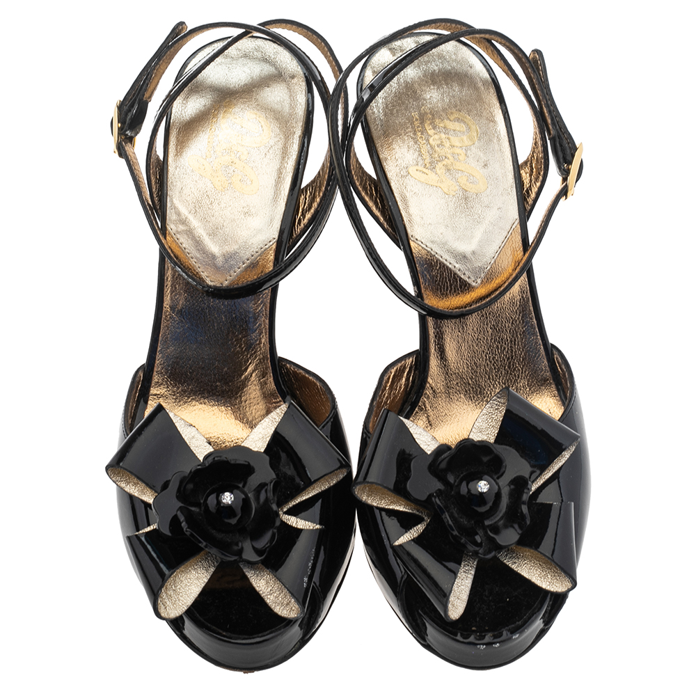Dolce & Gabbana  Black Patent Leather Bow Ankle Strap Sandals Size 37