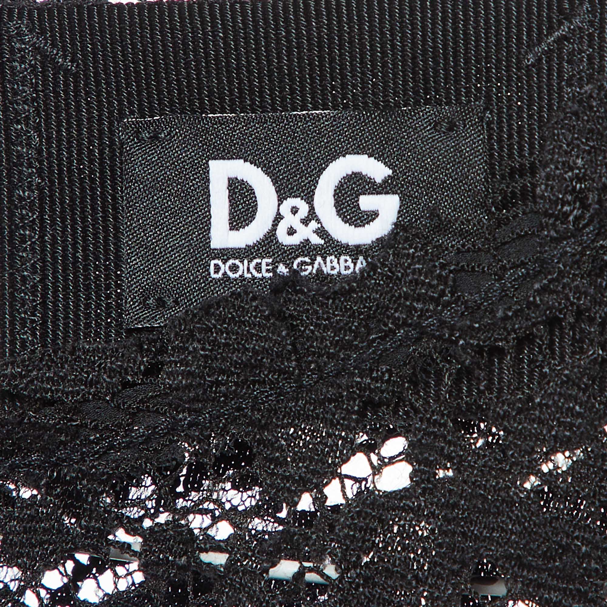 D&G Black Lace Sleeveless Top M