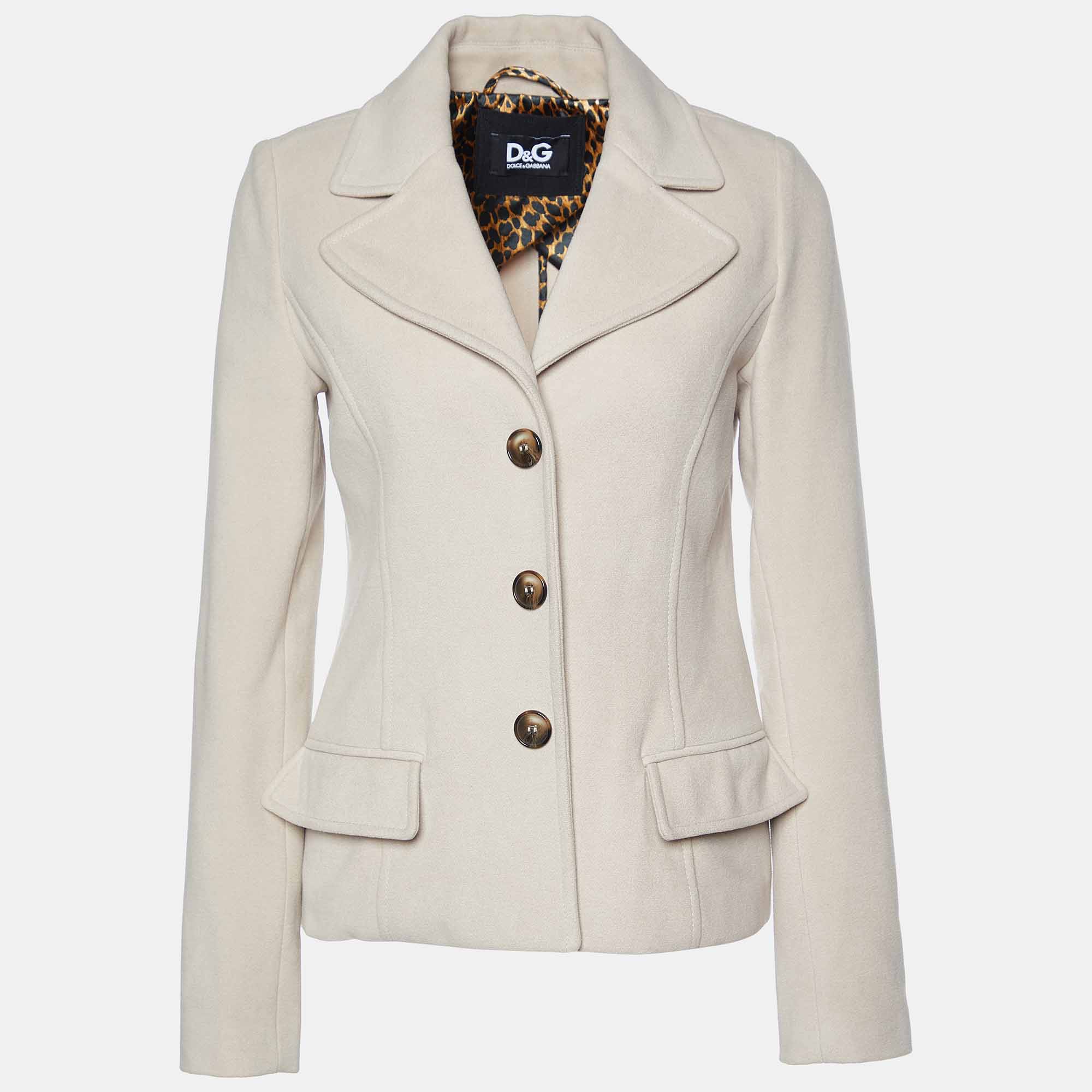 D&g beige fleece button front jacket m