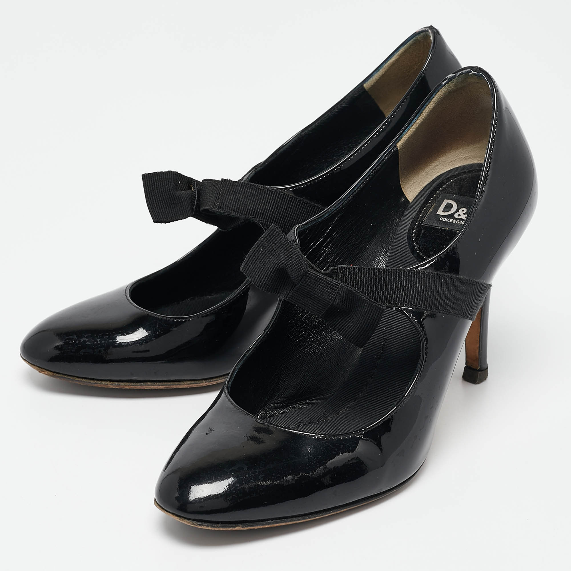 D&G Black Patent Leather Bow Mary Jane Pumps Size 36