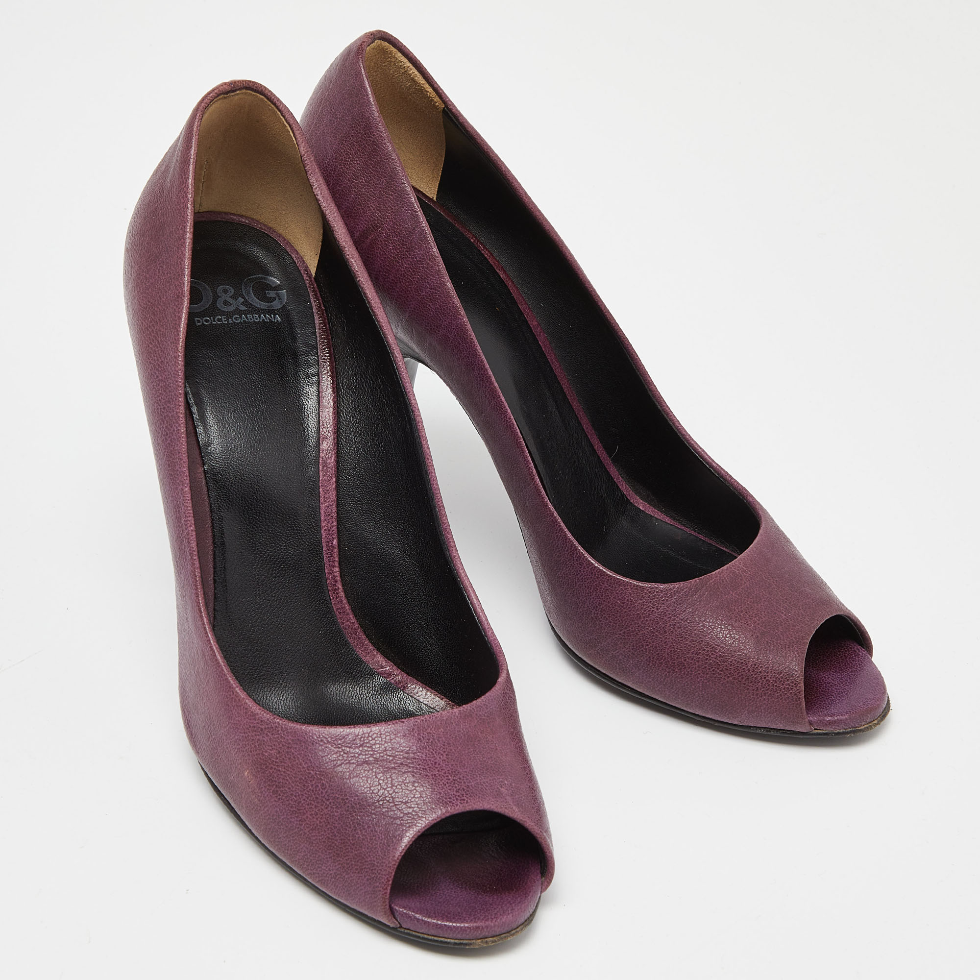 D&G Burgundy Leather Peep Toe Pumps Size 38