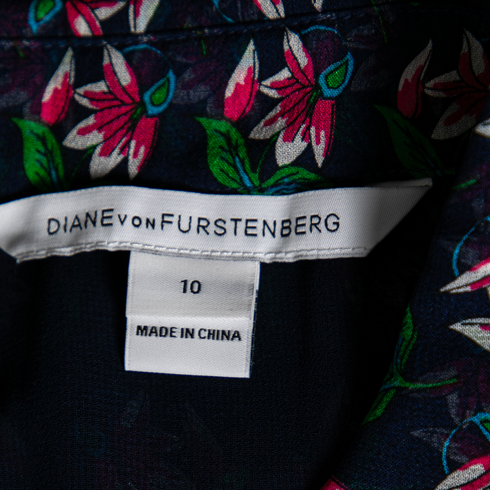 Diane Von Furstenberg Blue Floral Printed Pleated Front Sleeveless Top L