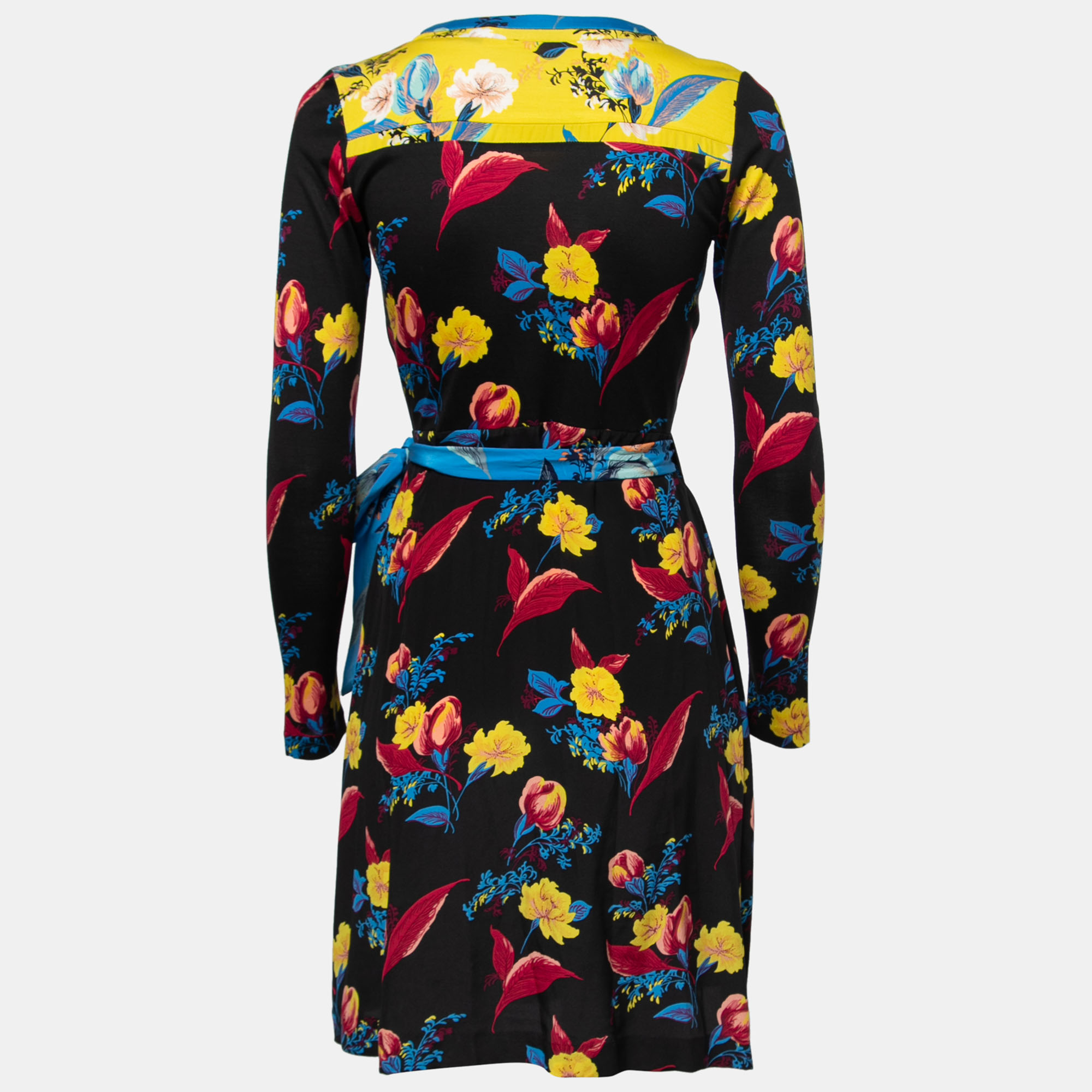 Diane Von Furstenberg Multicolor Floral Printed Silk Wrap Mini Dress
Diane Von Furstenberg Multicolor Floral Printed Silk Wrap Mini Dress
