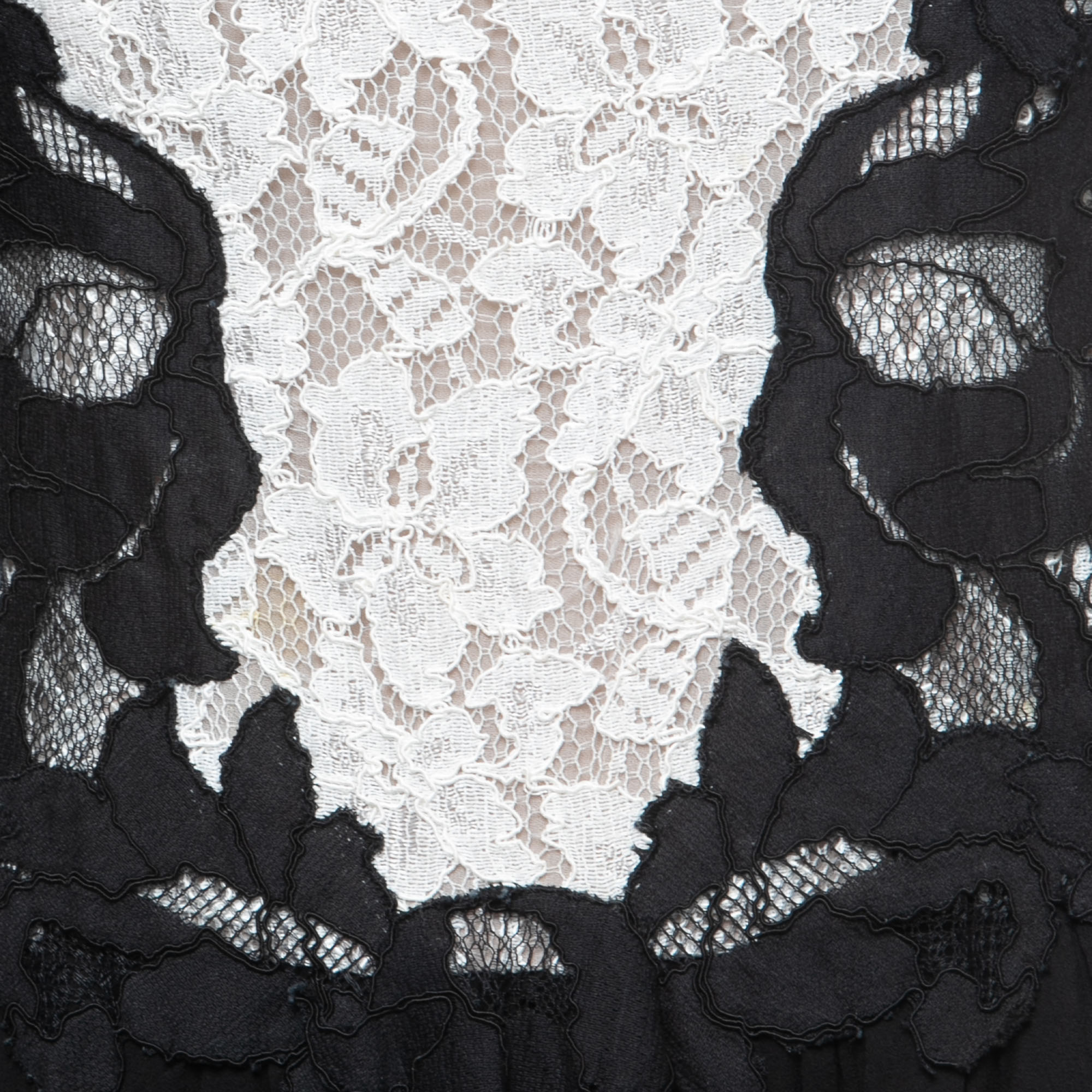 Diane Von Furstenberg Black/White Lace & Silk Sleeveless Mini Dress S