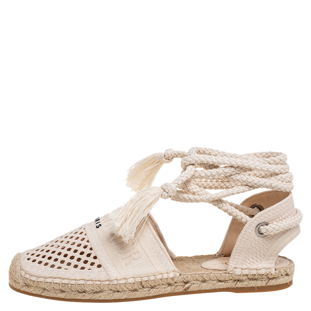 Dior Cream Granville Mesh Embroidered Ankle Wrap Flat Espadrille Sandals Size
Dior Cream Granville Mesh Embroidered Ankle Wrap Flat Espadrille Sandals Size