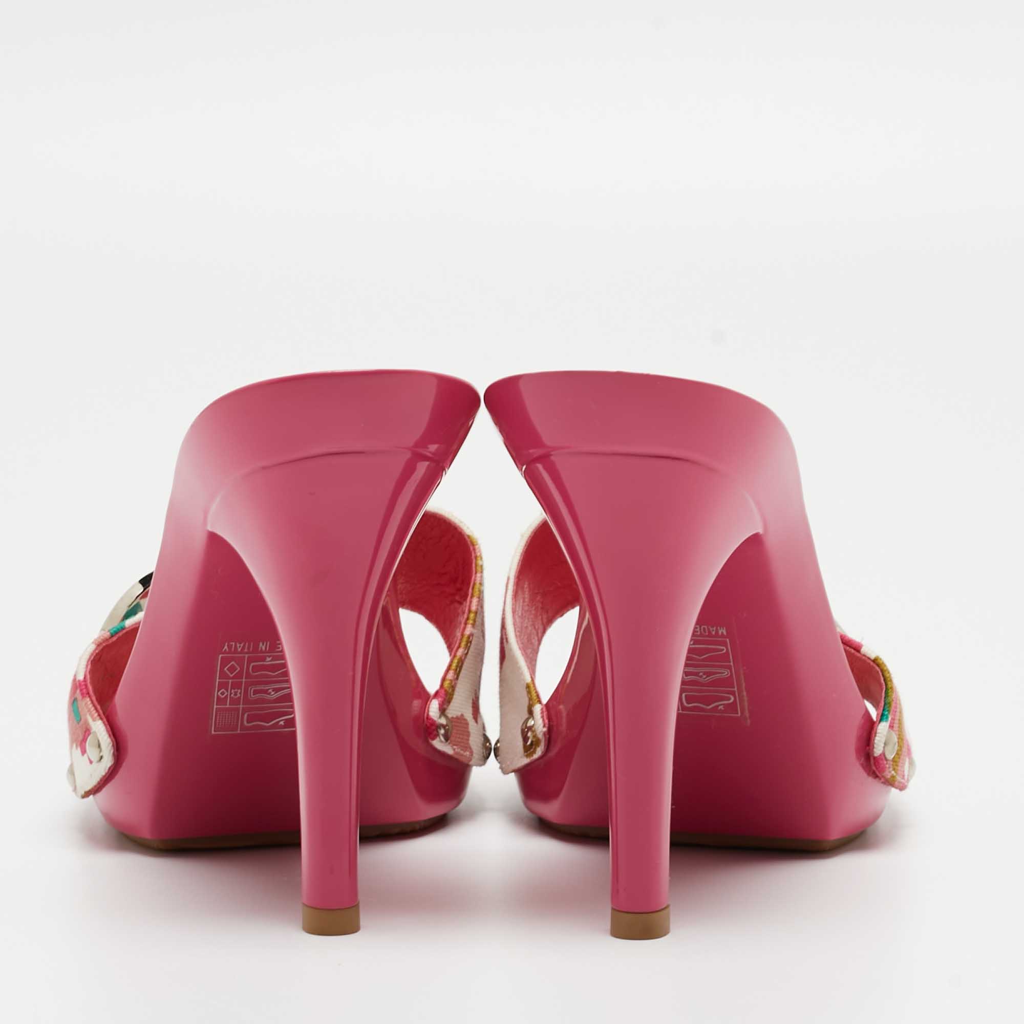 Dior Pink Canvas D Logo Slide Sandals Size 38.5