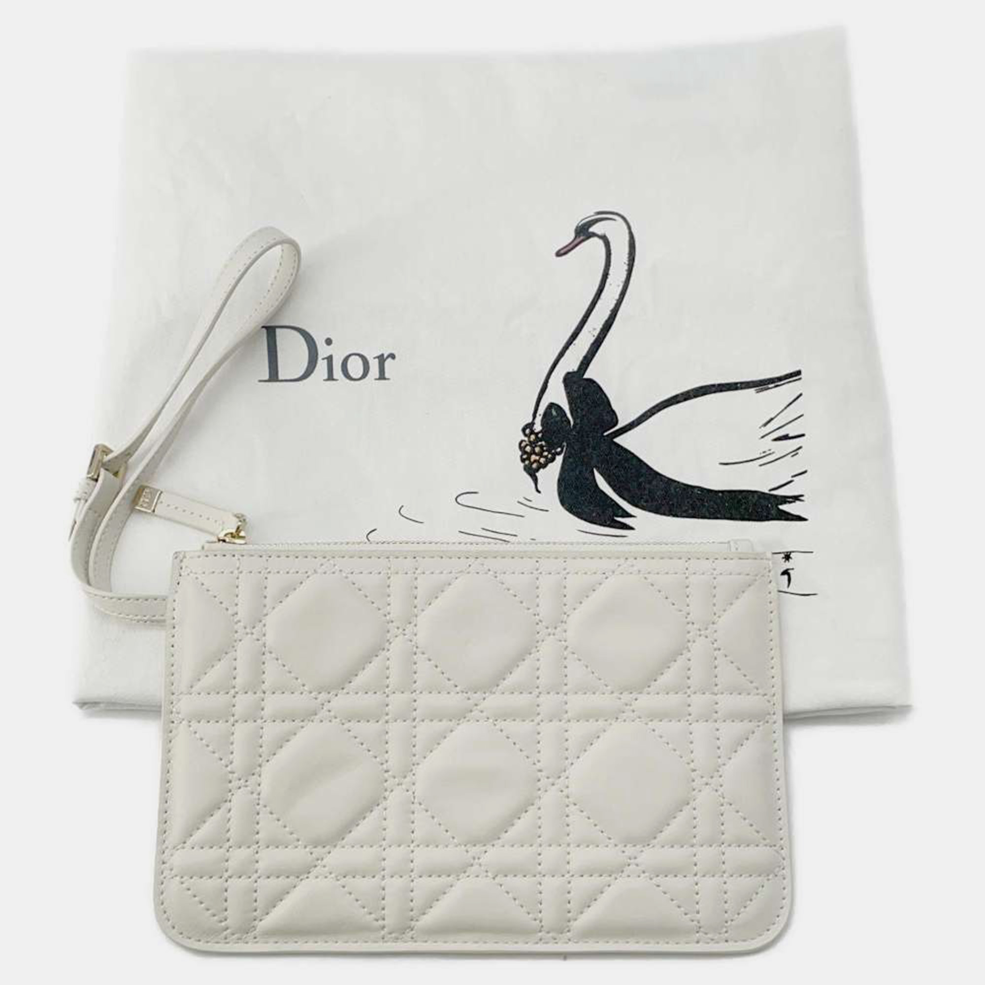 Dior White Leather Macrocannage Medium Toujours Bag