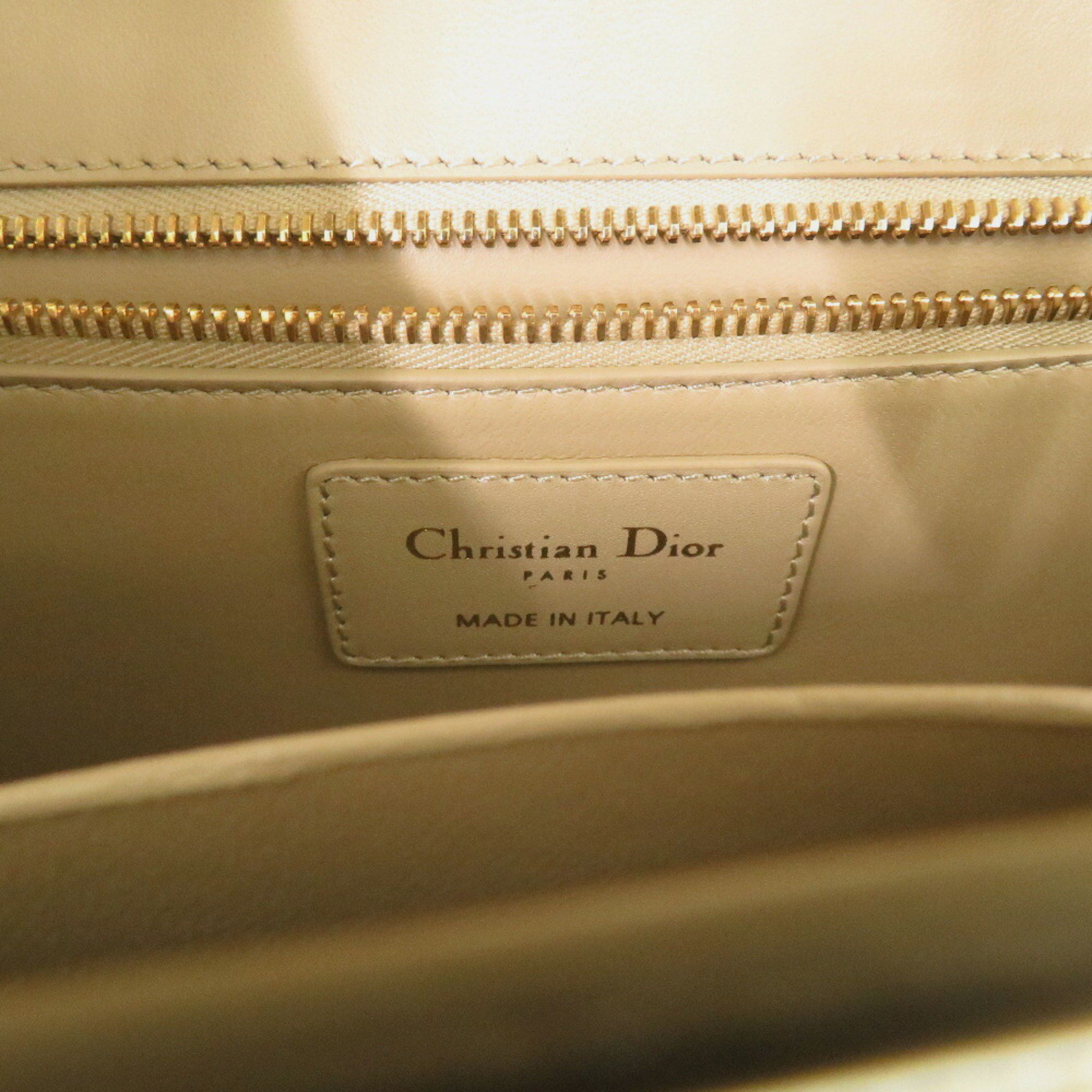 Dior Leather Beige 30 Montagne Shoulder Bag